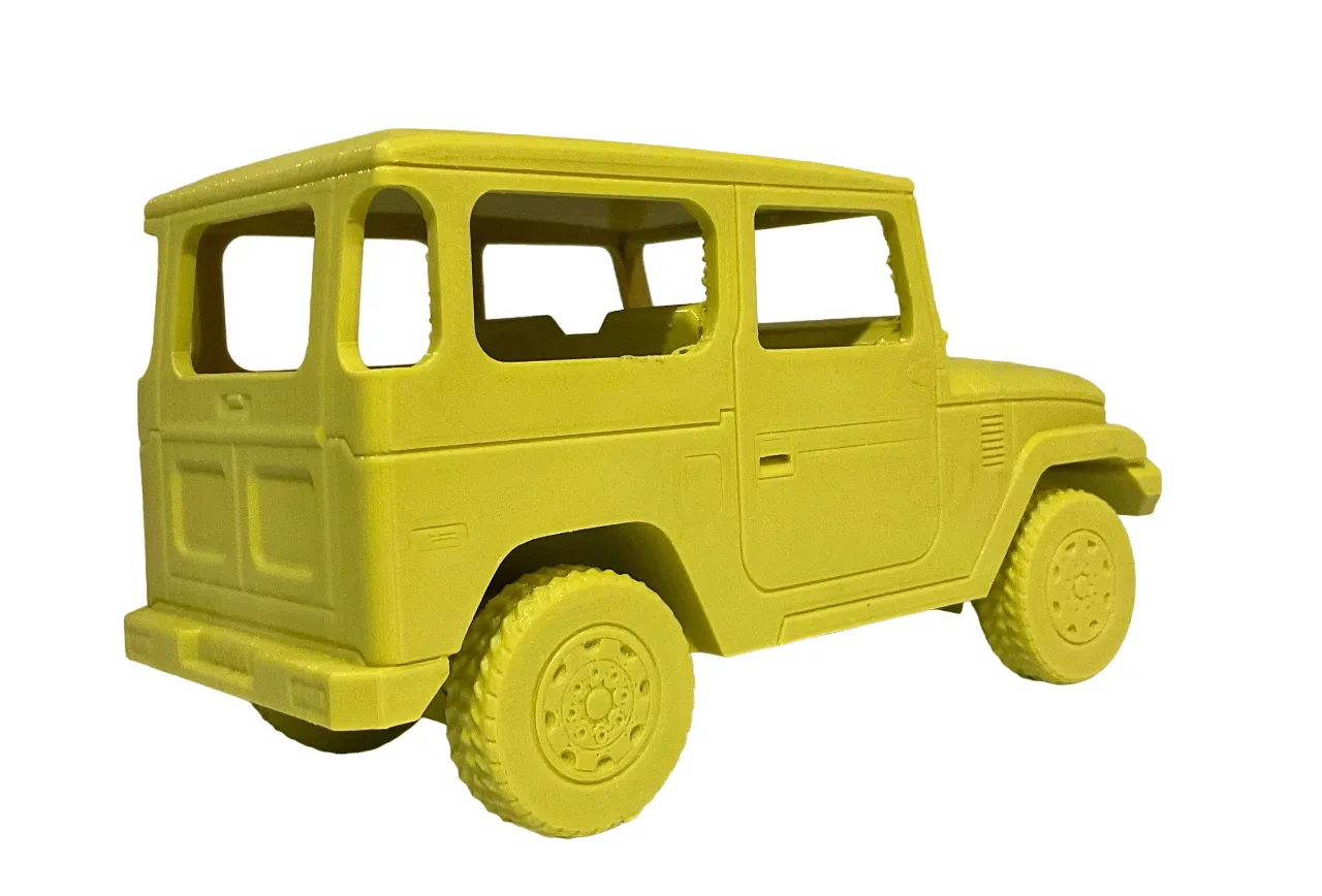 Toyota FJ40 in Place với bánh xe chuyển động