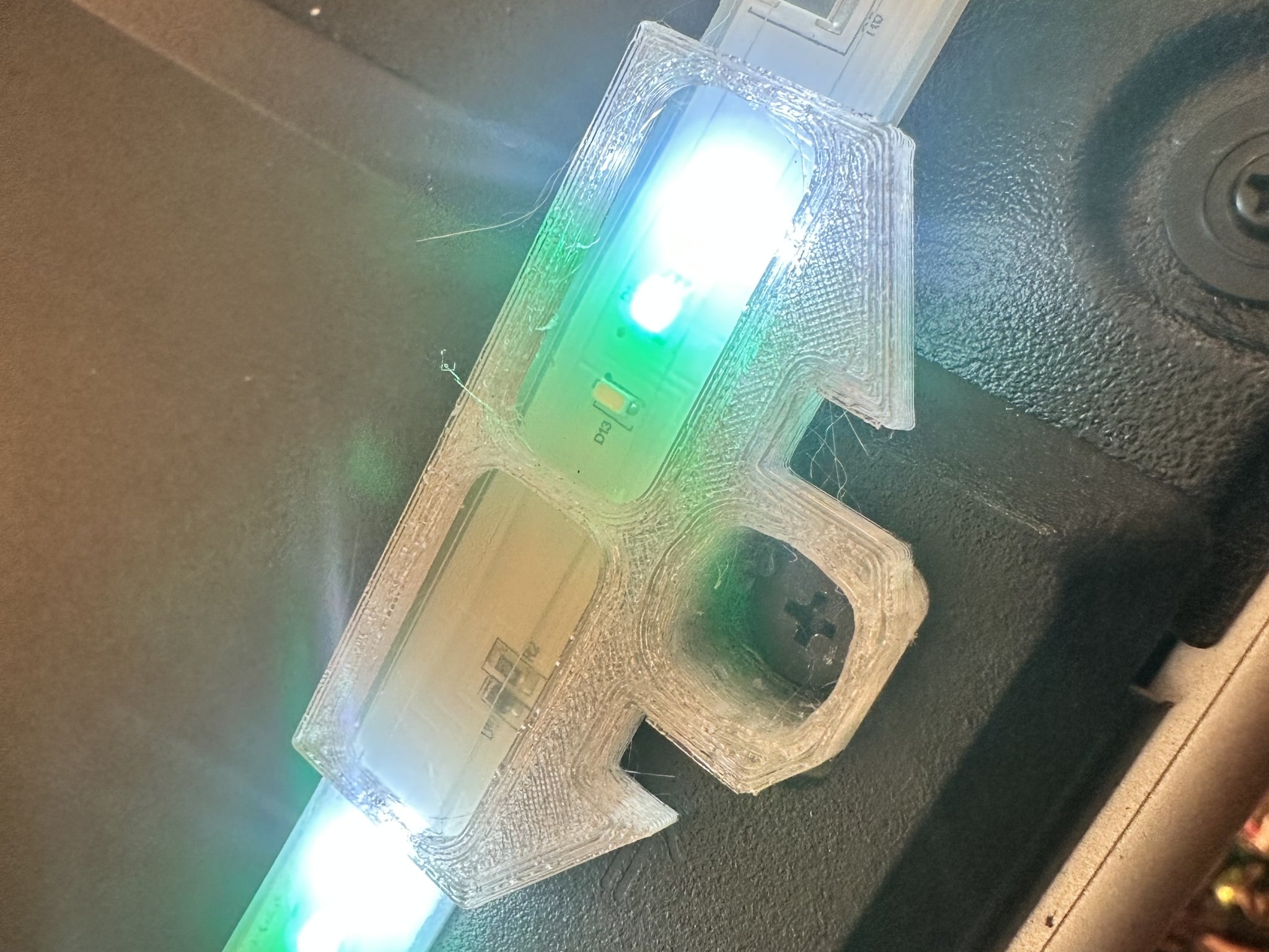 Giá đỡ đèn LED Hue cho TV và các bề mặt khác