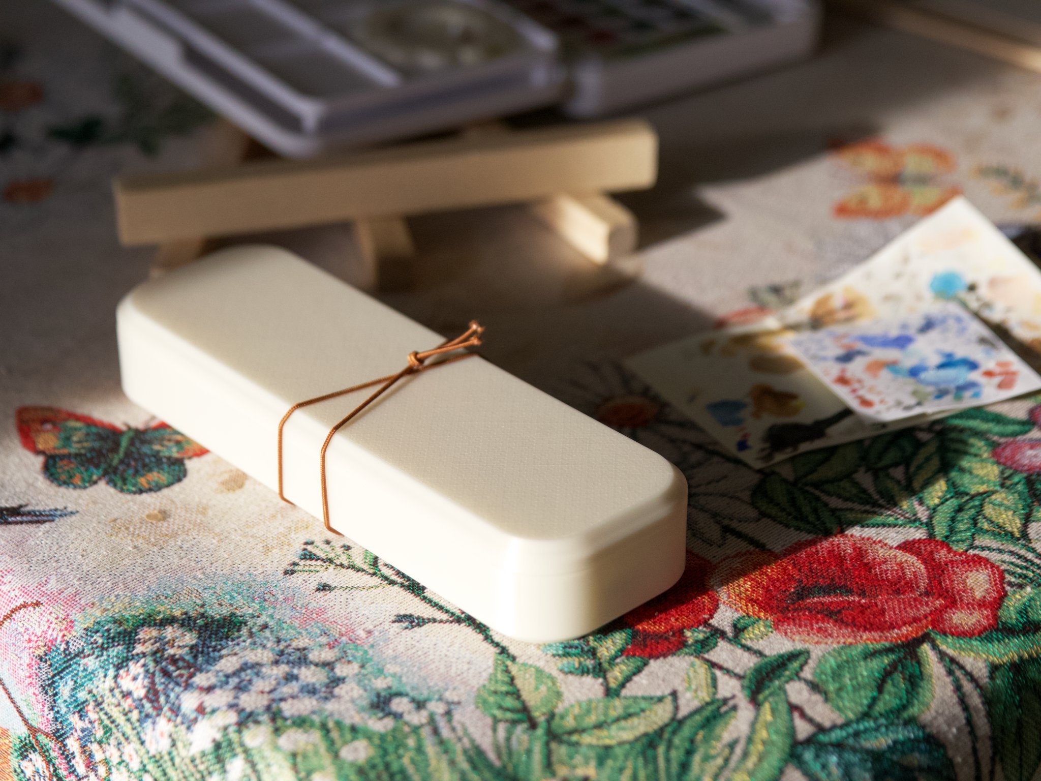 Hộp bút chì phân chia có nắp tùy chỉnh