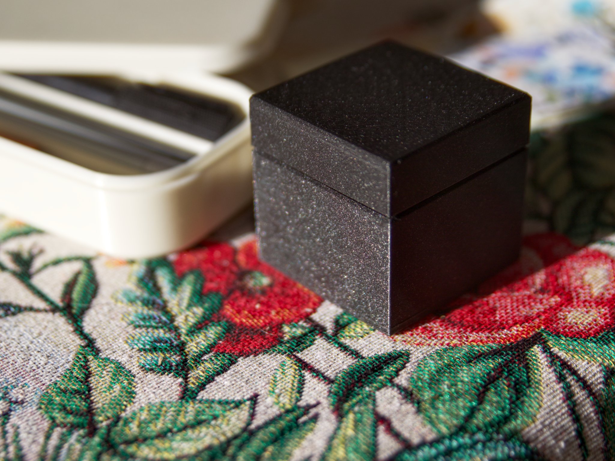 Hộp bút chì phân chia có nắp tùy chỉnh