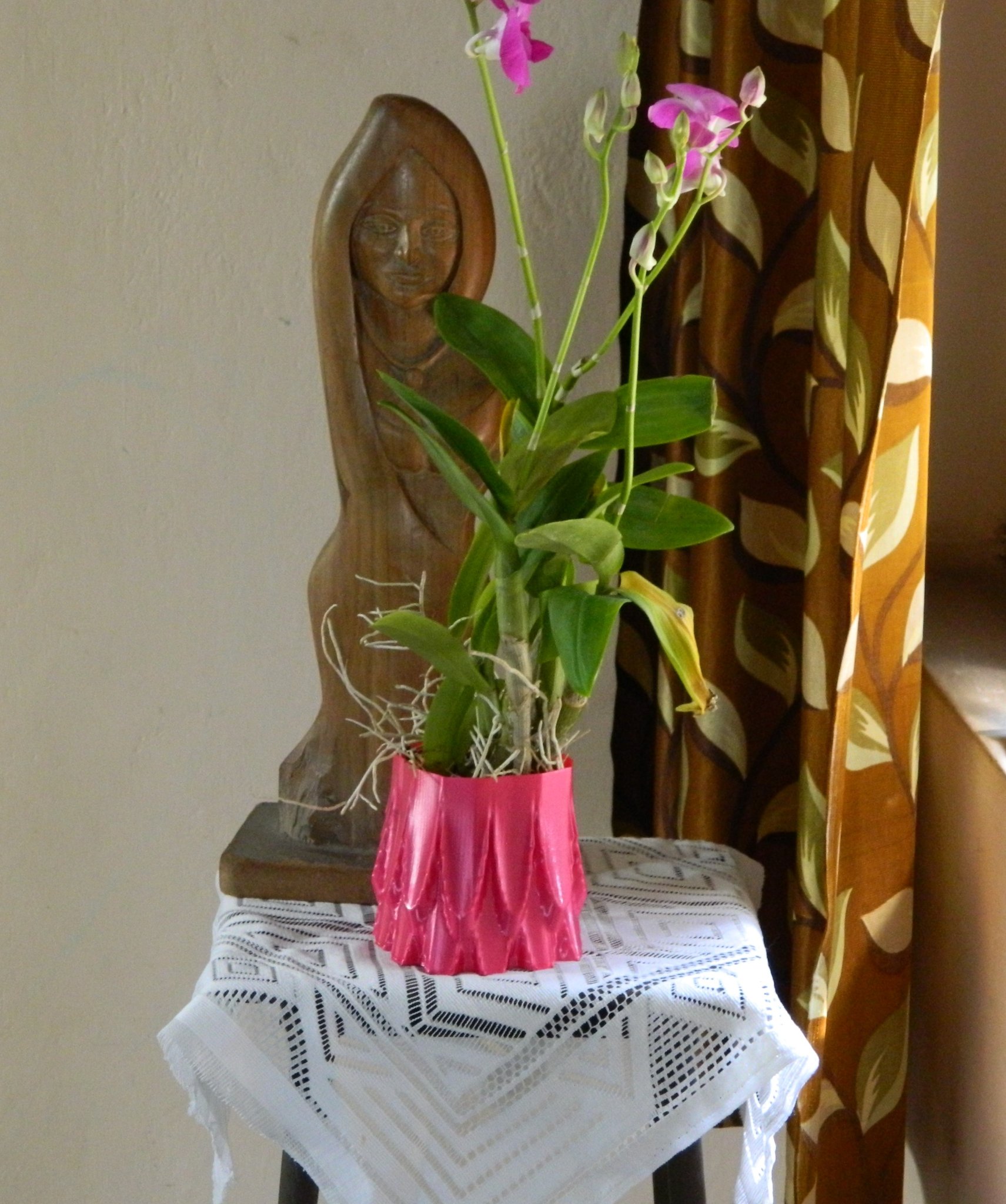 Bình gốm in 3D chế tác từ hình học Lissajous