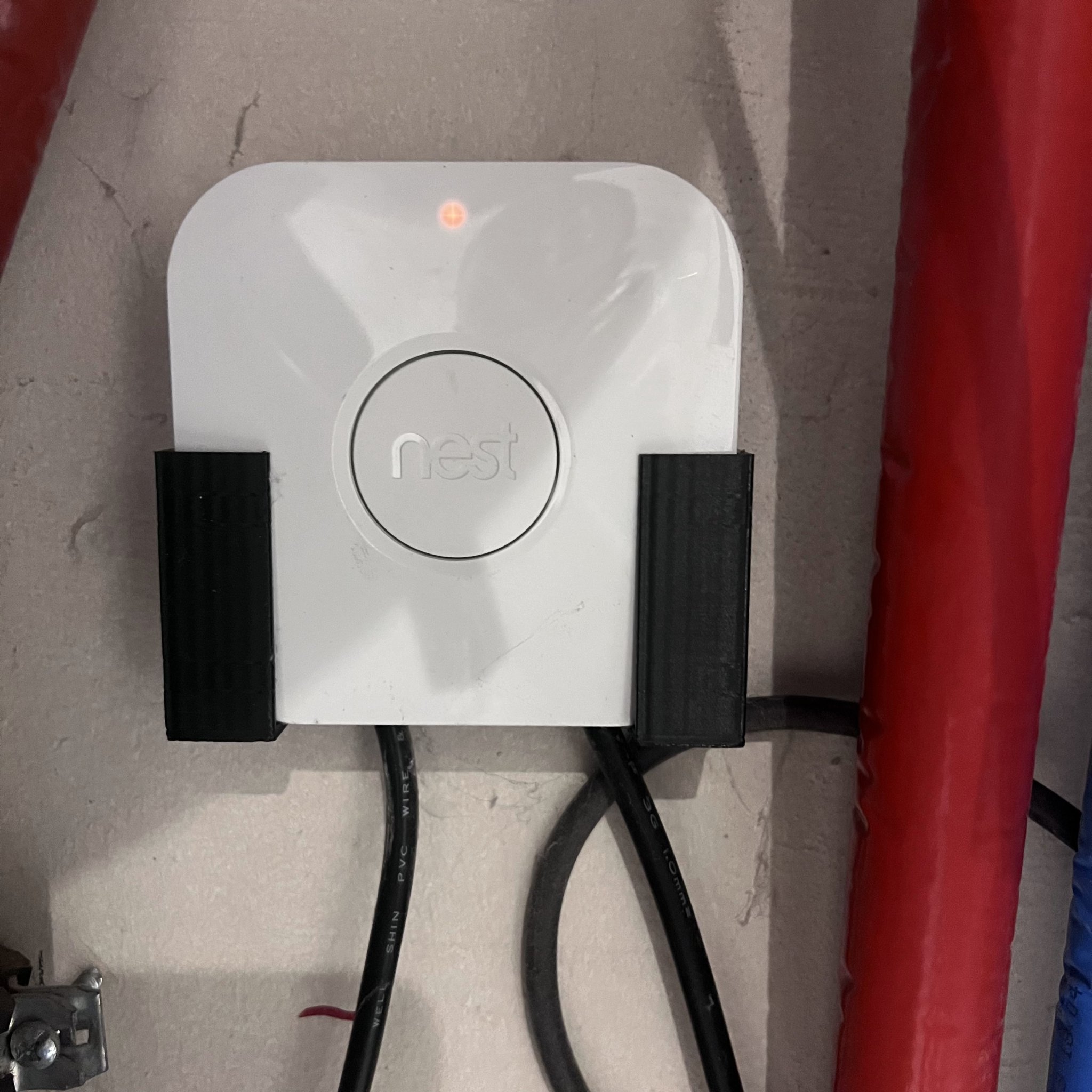 Giá đỡ tường cho bộ điều khiển nhiệt độ Nest