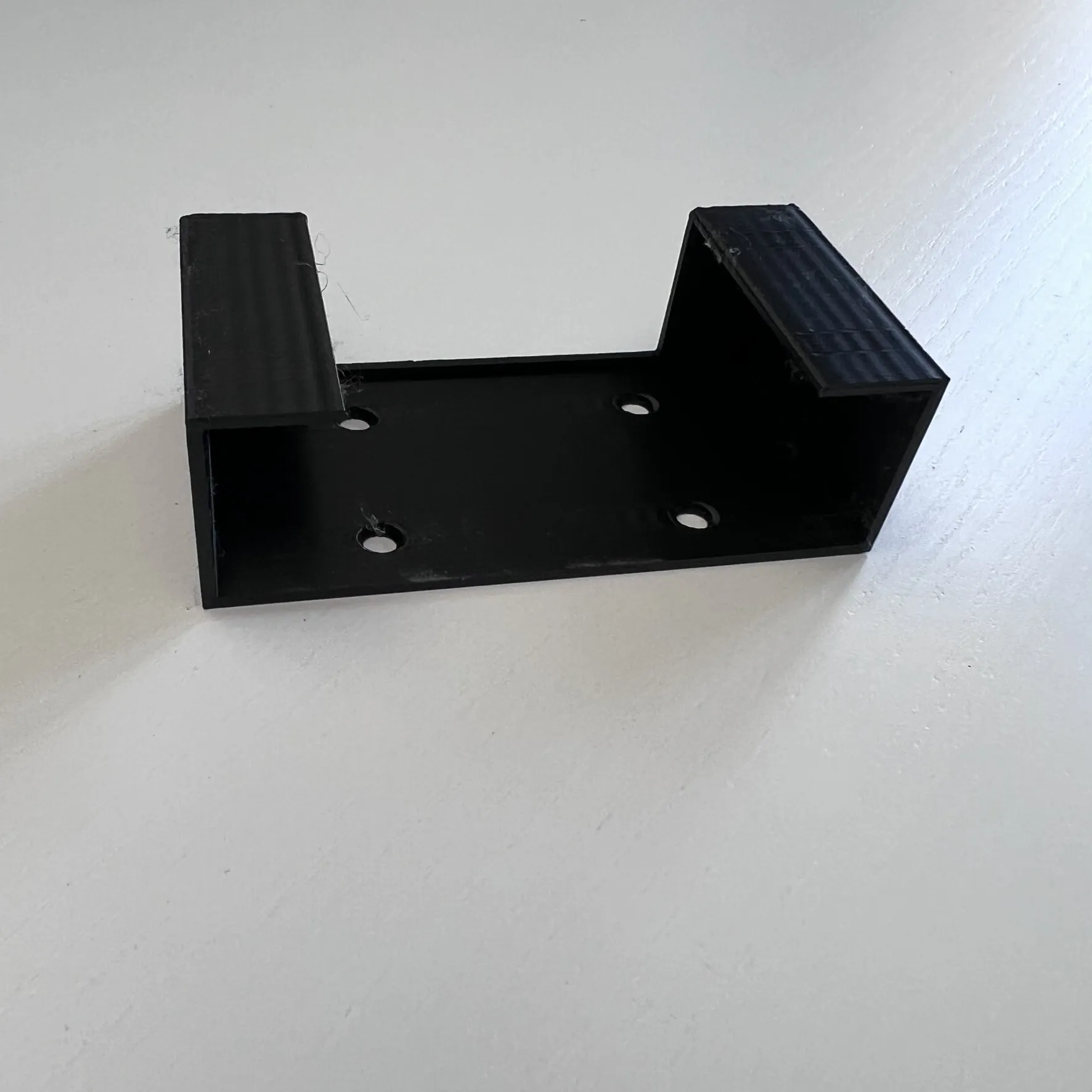 Giá đỡ tường cho bộ điều khiển nhiệt độ Nest