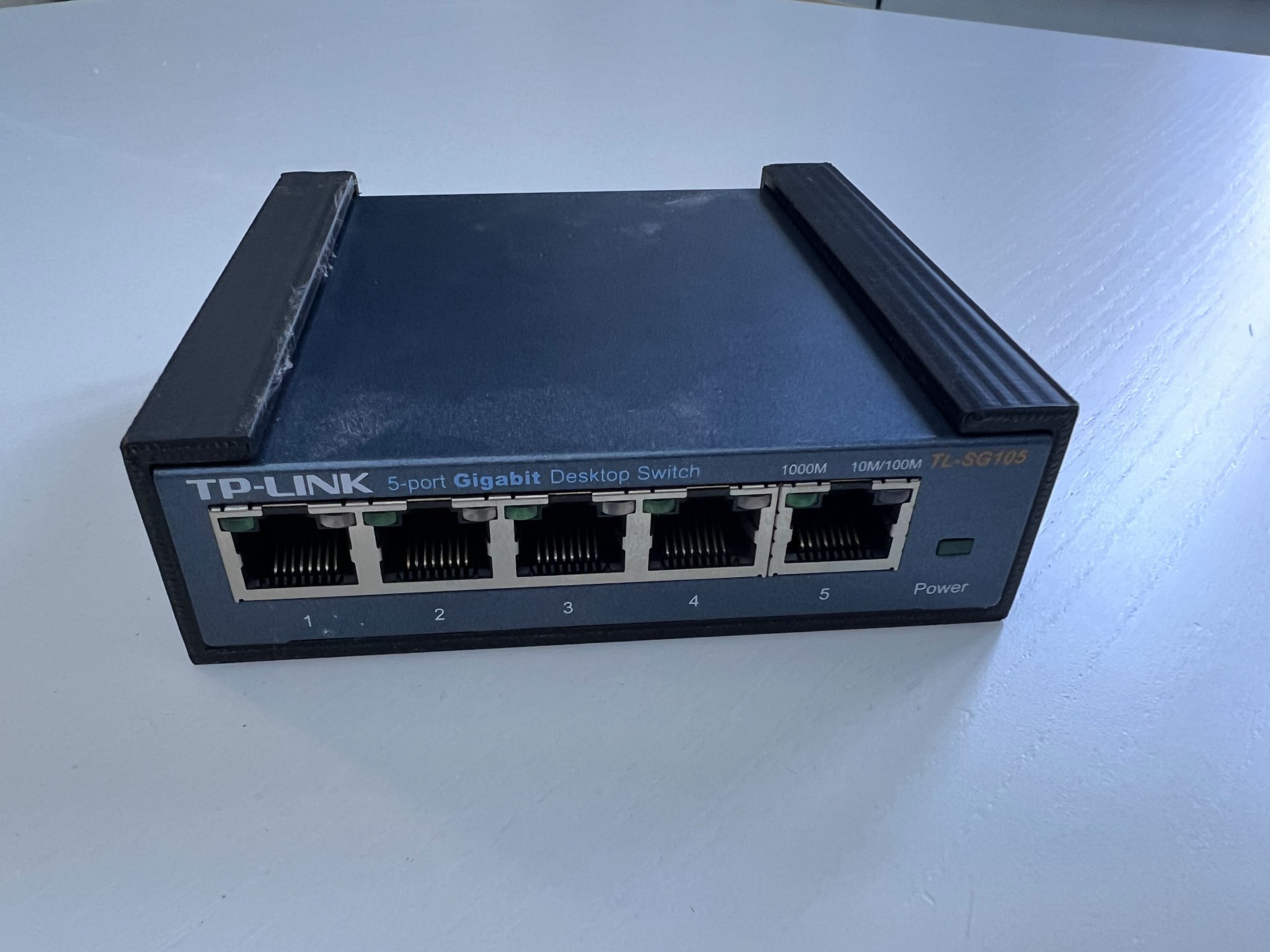 Giá đỡ tường và trần cho TP-link TL-SG105