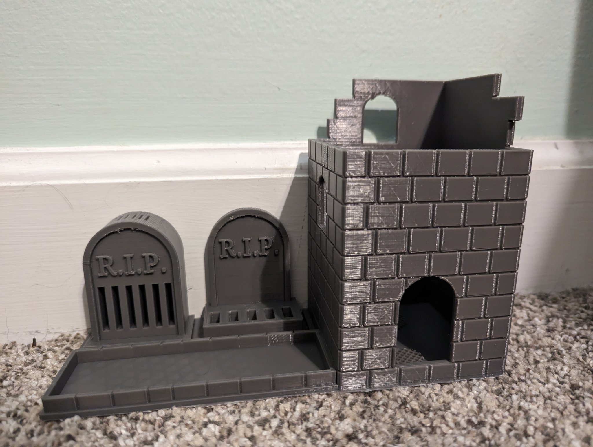 Giá đỡ bàn làm việc hình nghĩa địa Halloween