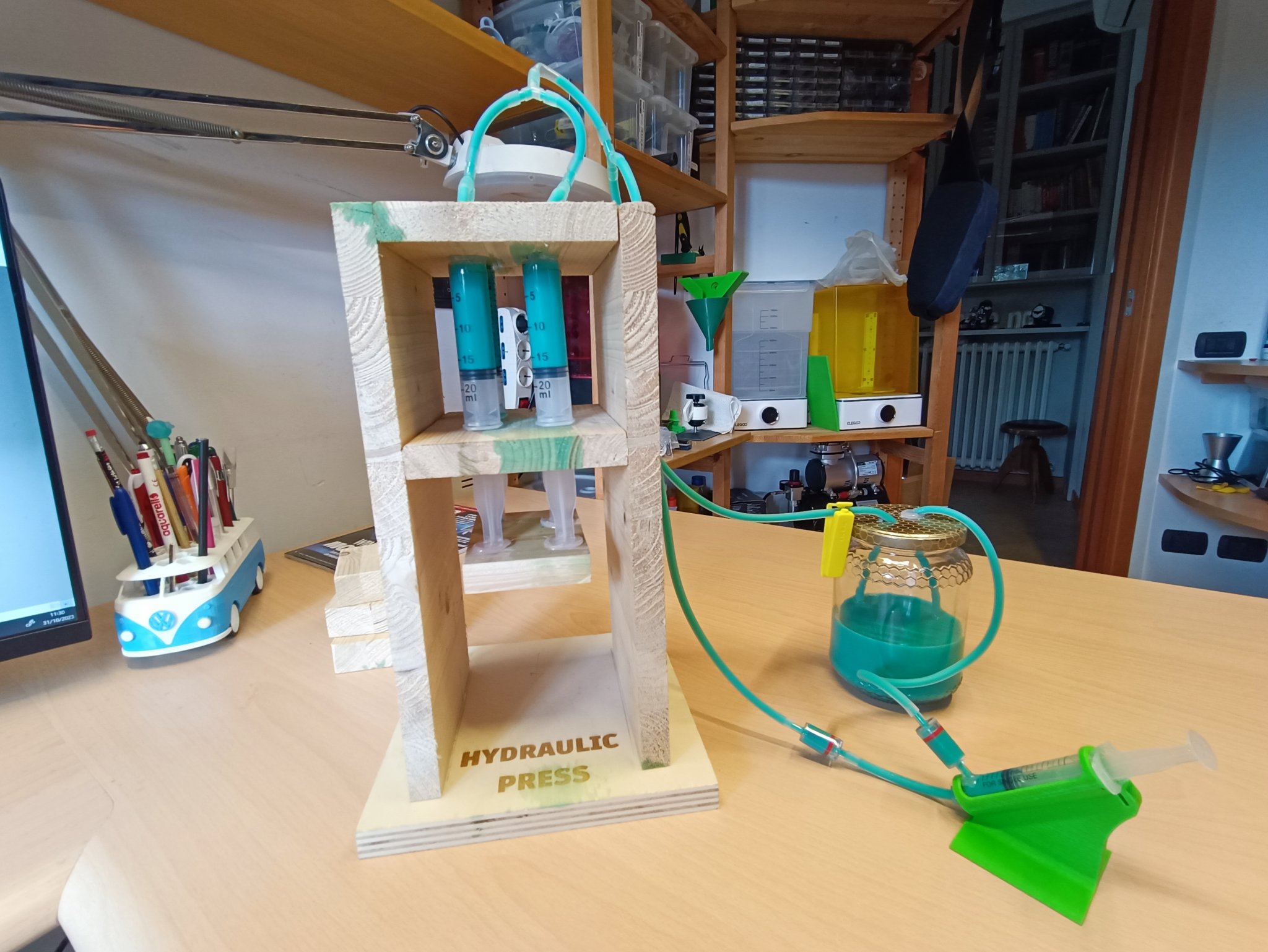 Bộ dụng cụ ép thủy lực bằng gỗ hoặc in 3D