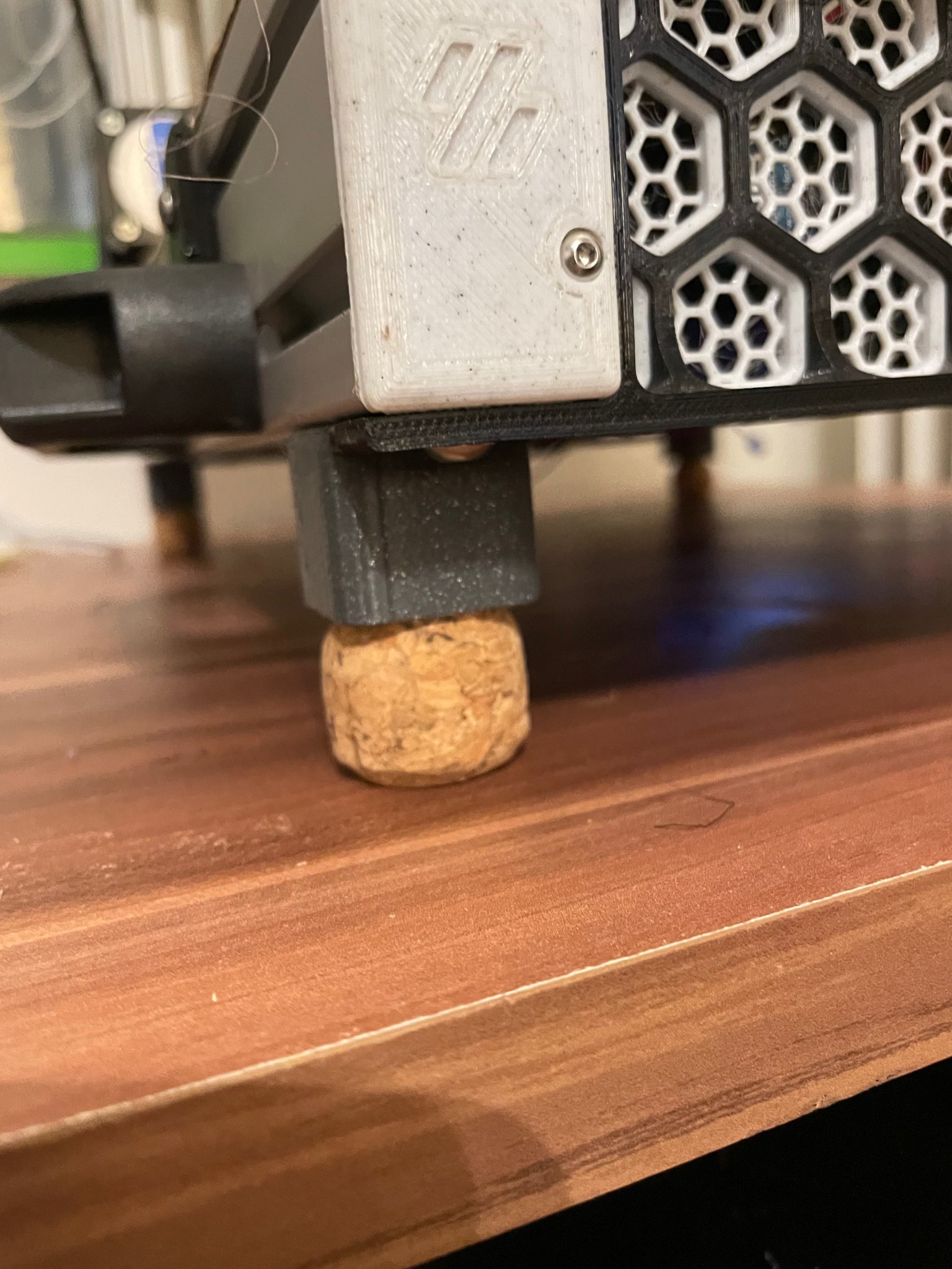 Giá đỡ nút bần cho máy in 3D Voron Switchwire