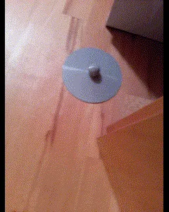 Bộ giữ cửa điều khiển bằng chân tiện lợi