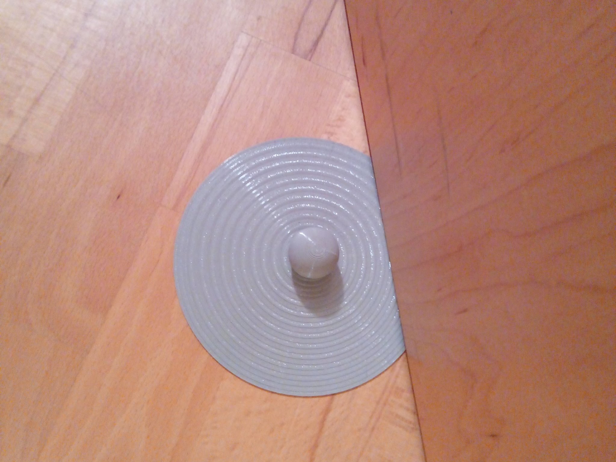 Bộ giữ cửa điều khiển bằng chân tiện lợi