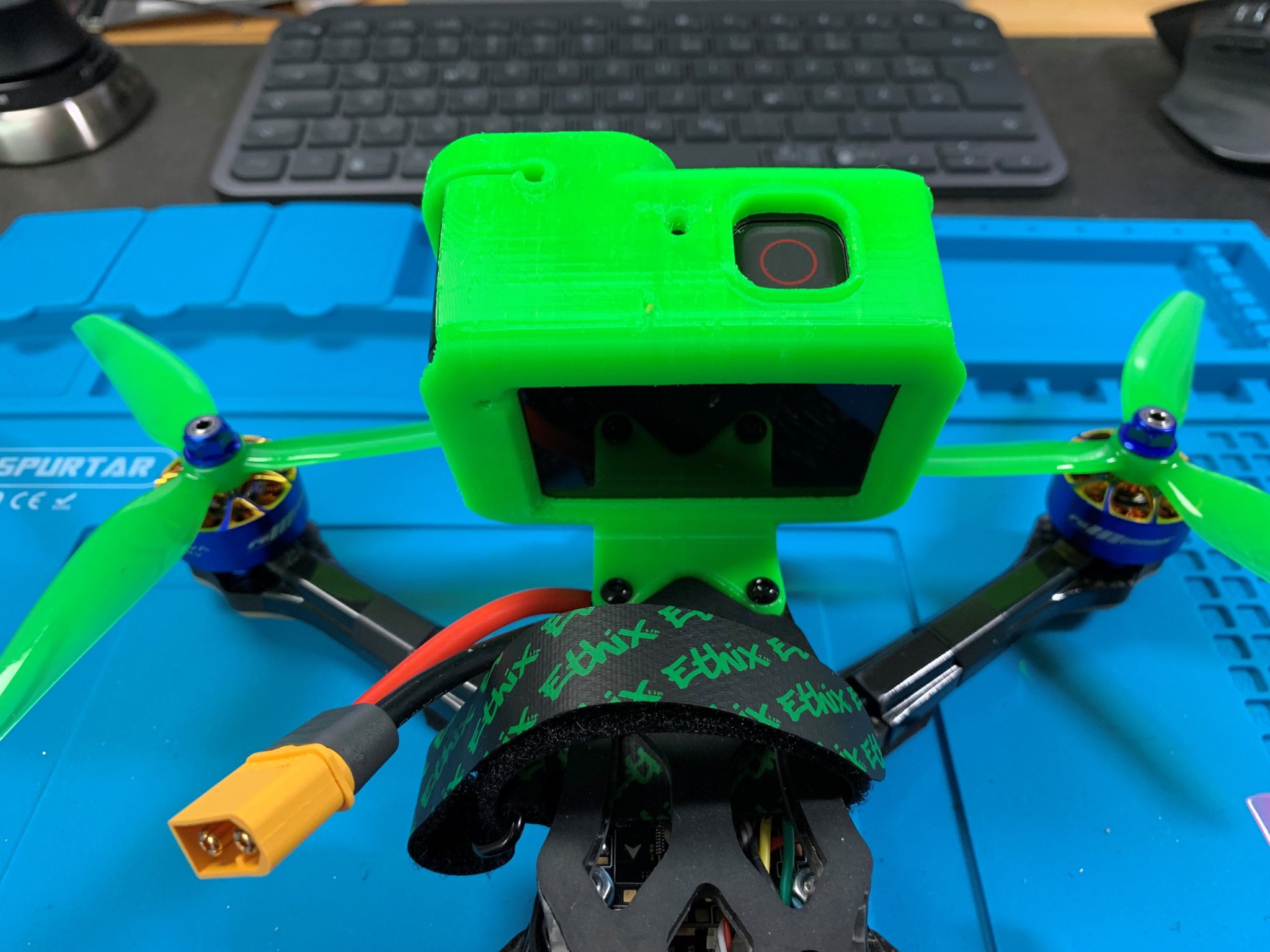 Giá đỡ GoPro cho khung ApexEVO với góc 20°