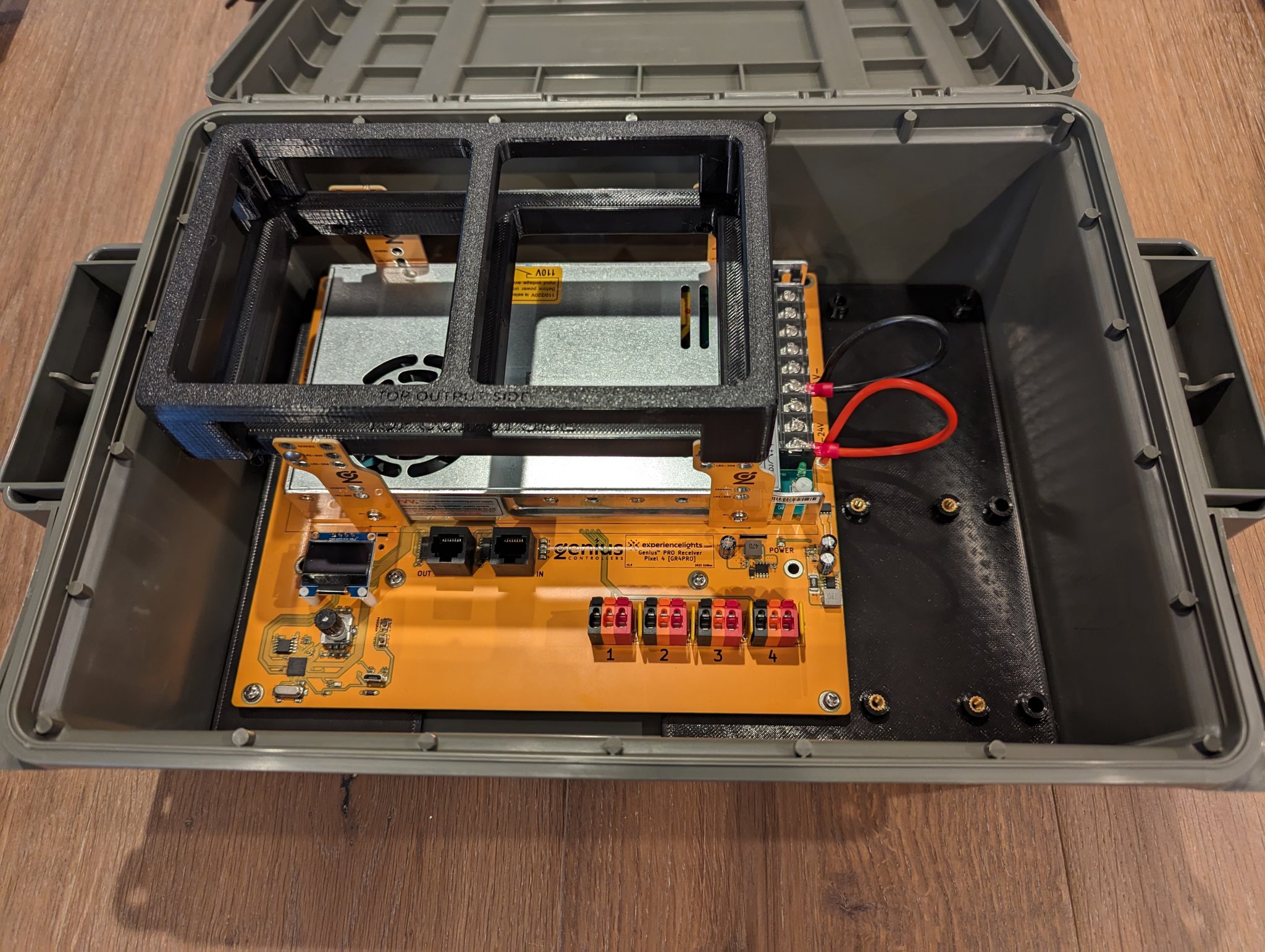 Hệ thống gắn hộp điều khiển và nhận tín hiệu Experience Li...