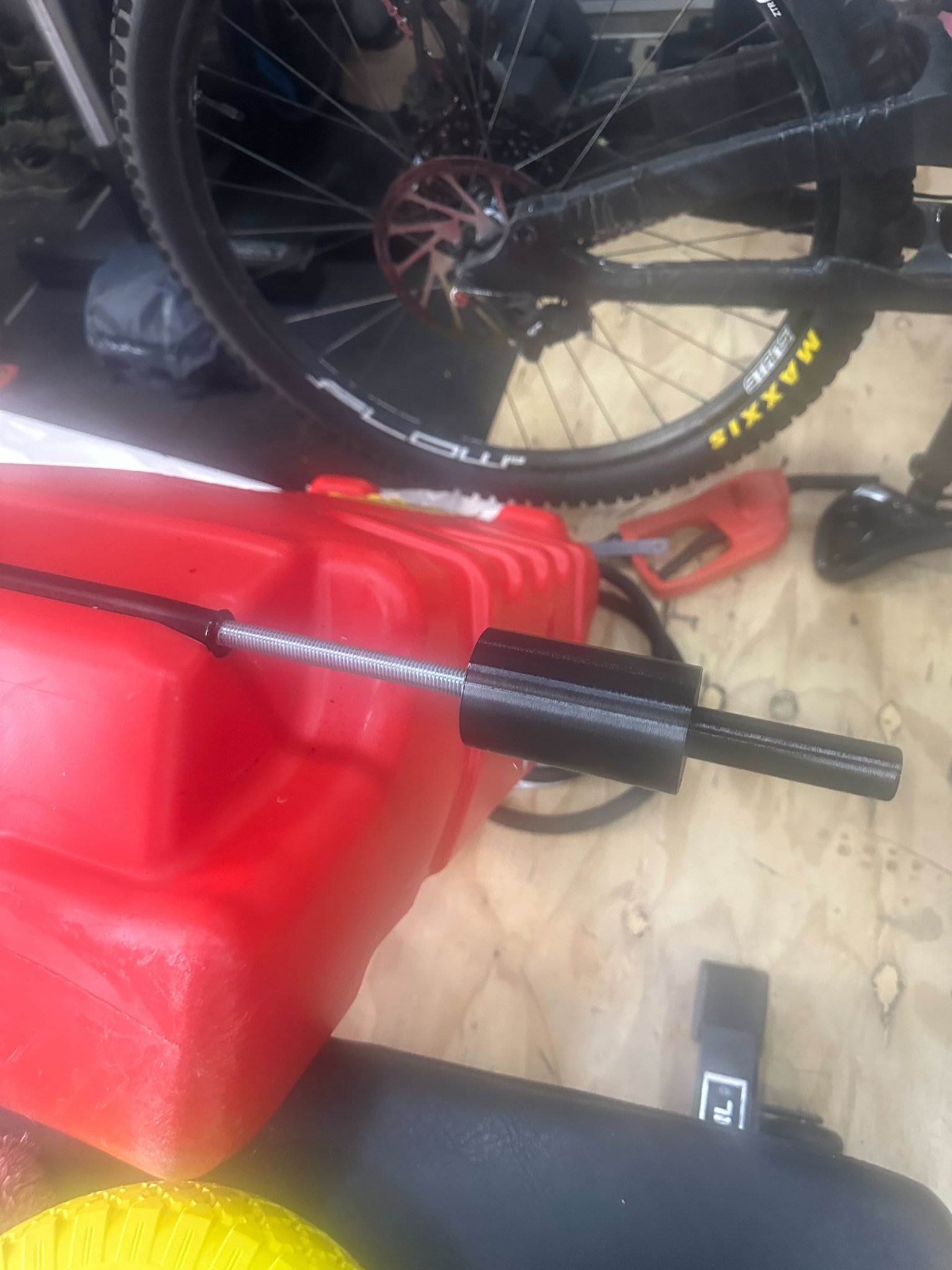 Trục nâng cấp bánh xe cho xe tăng Duramax