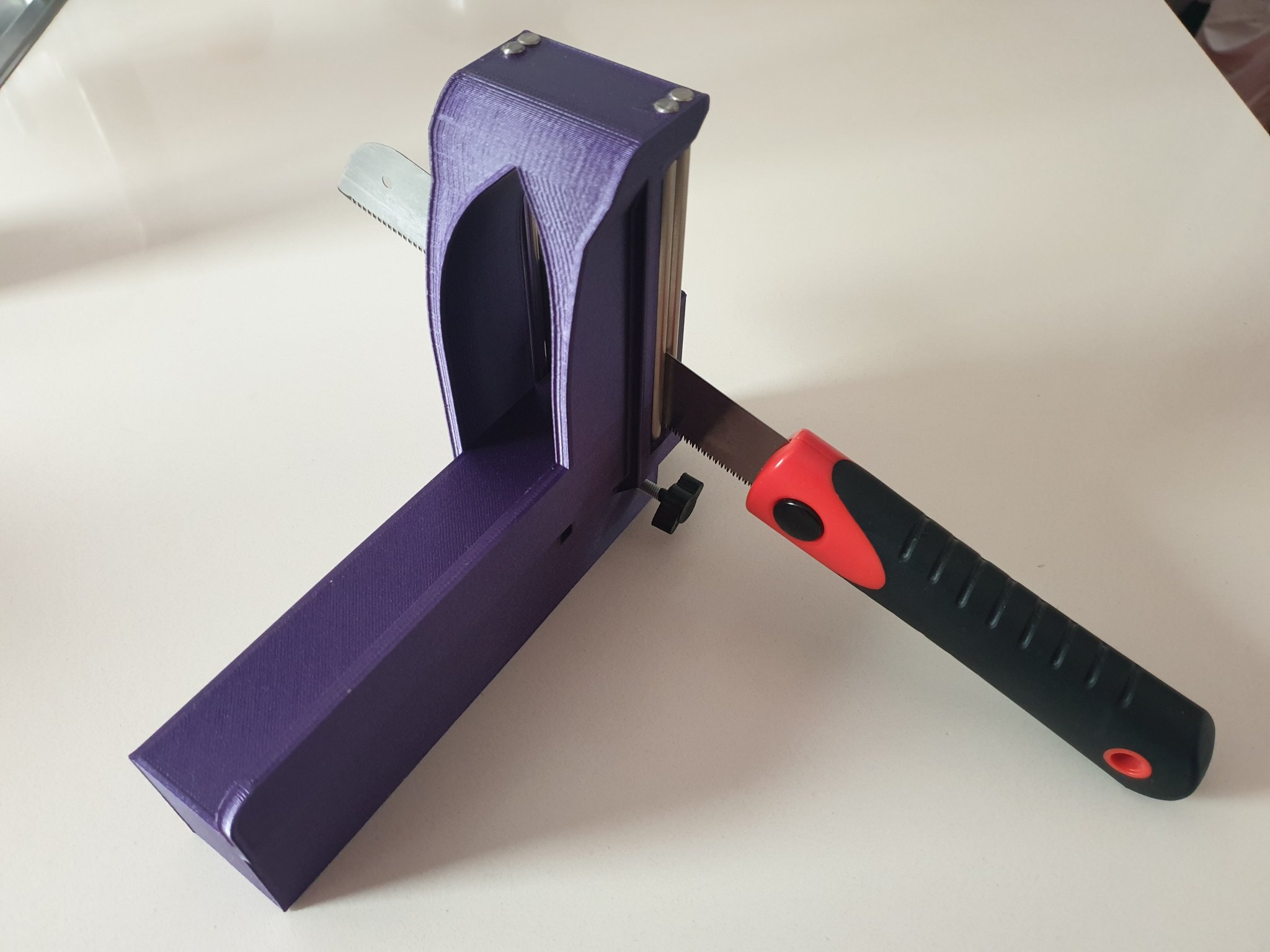 Máy cắt token và ficha chính xác cho gameboard