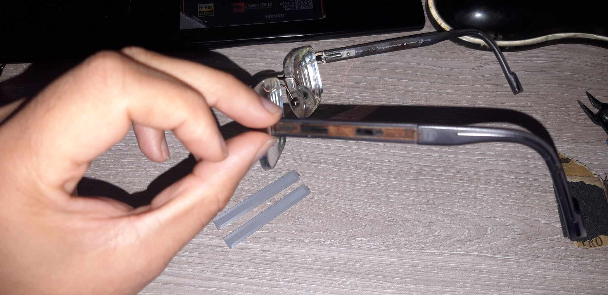 Broche trang trí kính MIKI NINN MNOM0093