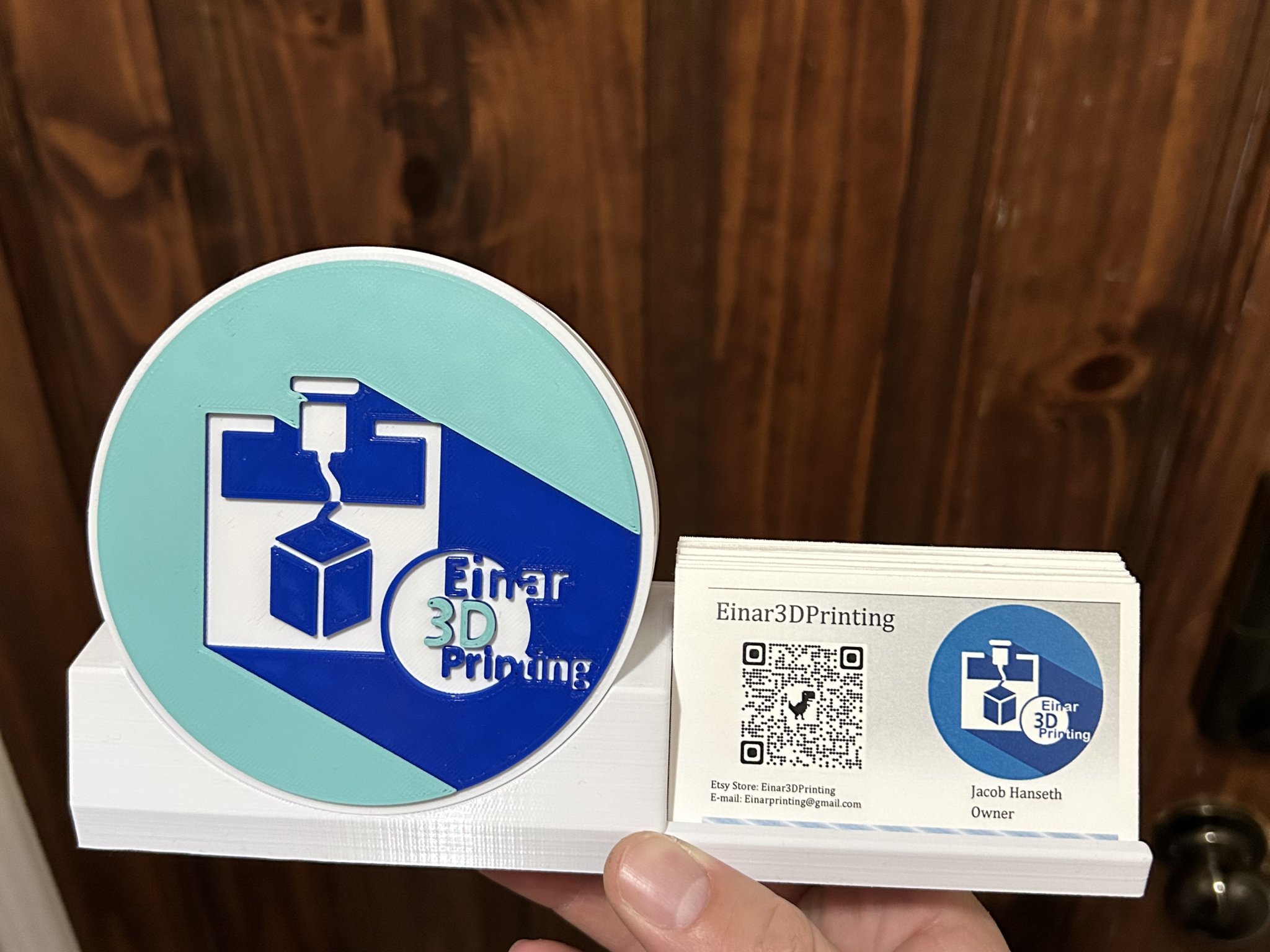 Giá đỡ danh thiếp tùy chỉnh với logo trống