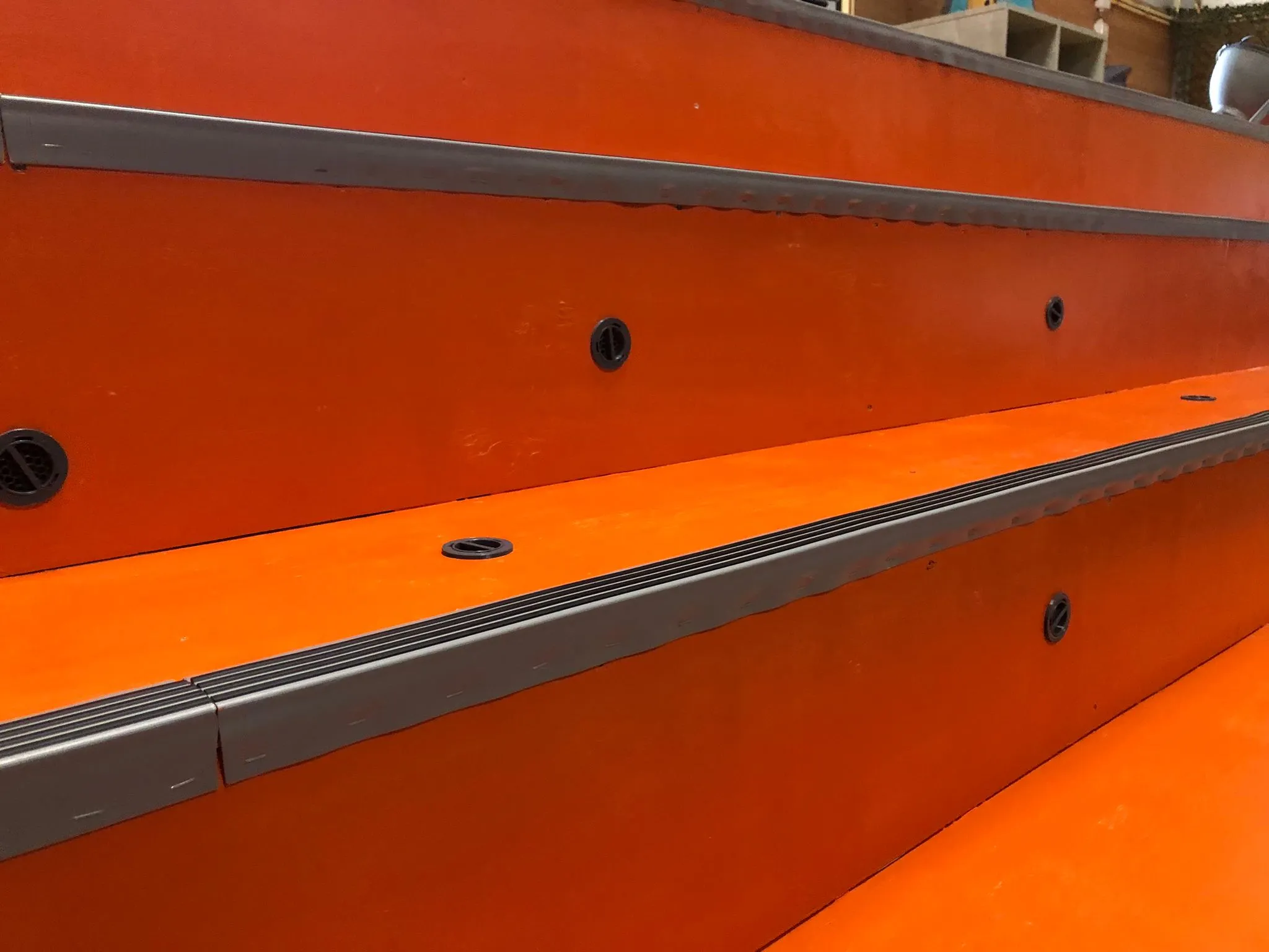 Ống hương liệu cho huấn luyện chó phát hiện