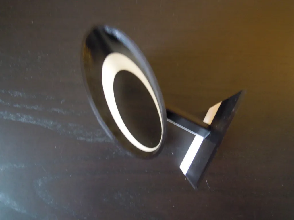 Giá đỡ đồng hồ cho 3 chiếc đồng hồ mới