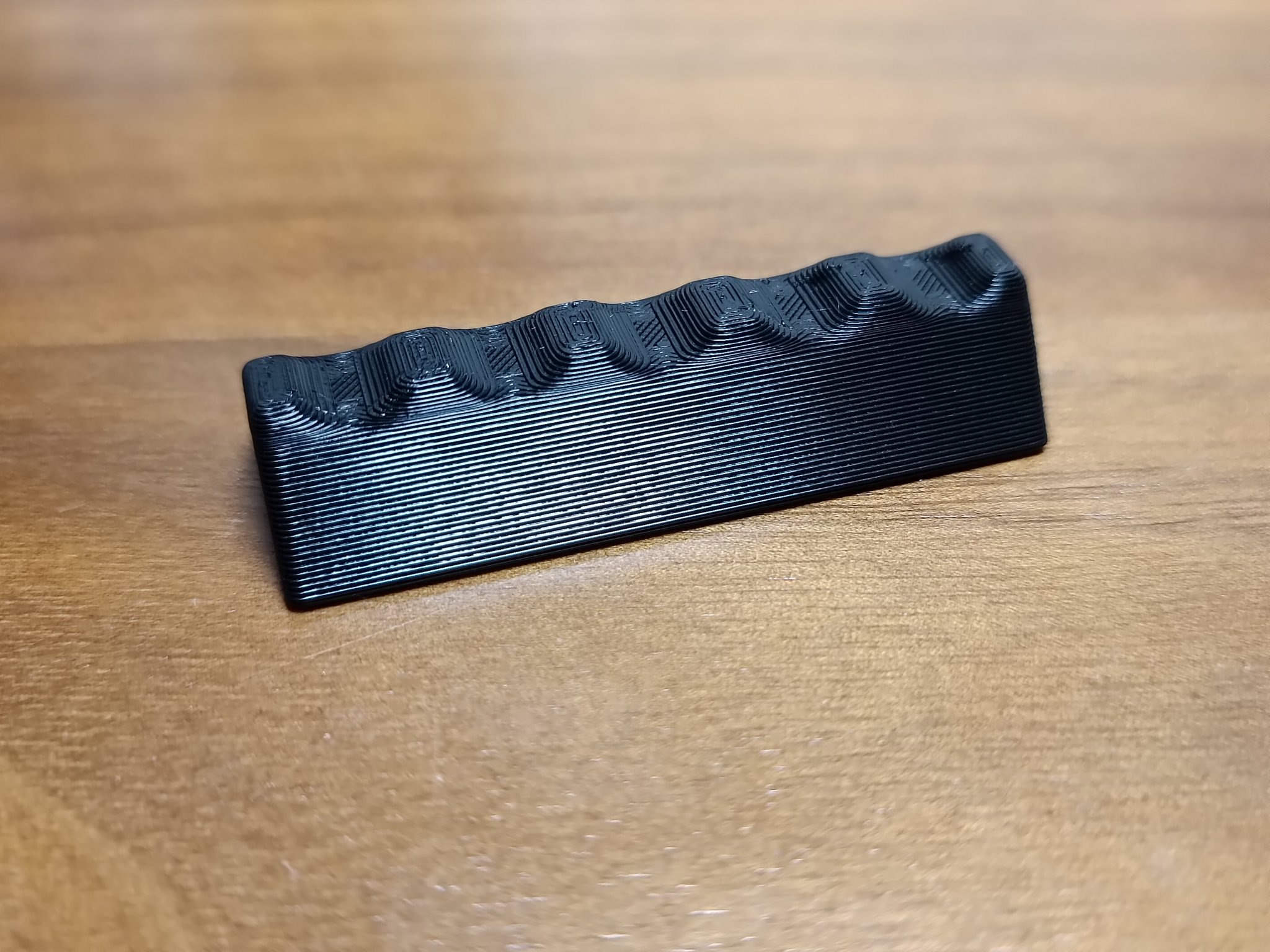 Giá đỡ bút sáng tạo cho người đam mê nghệ thuật