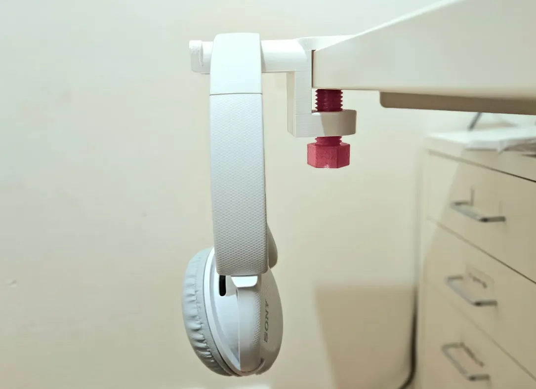 Giá đỡ tai nghe đa năng với không gian rộng rãi hơn