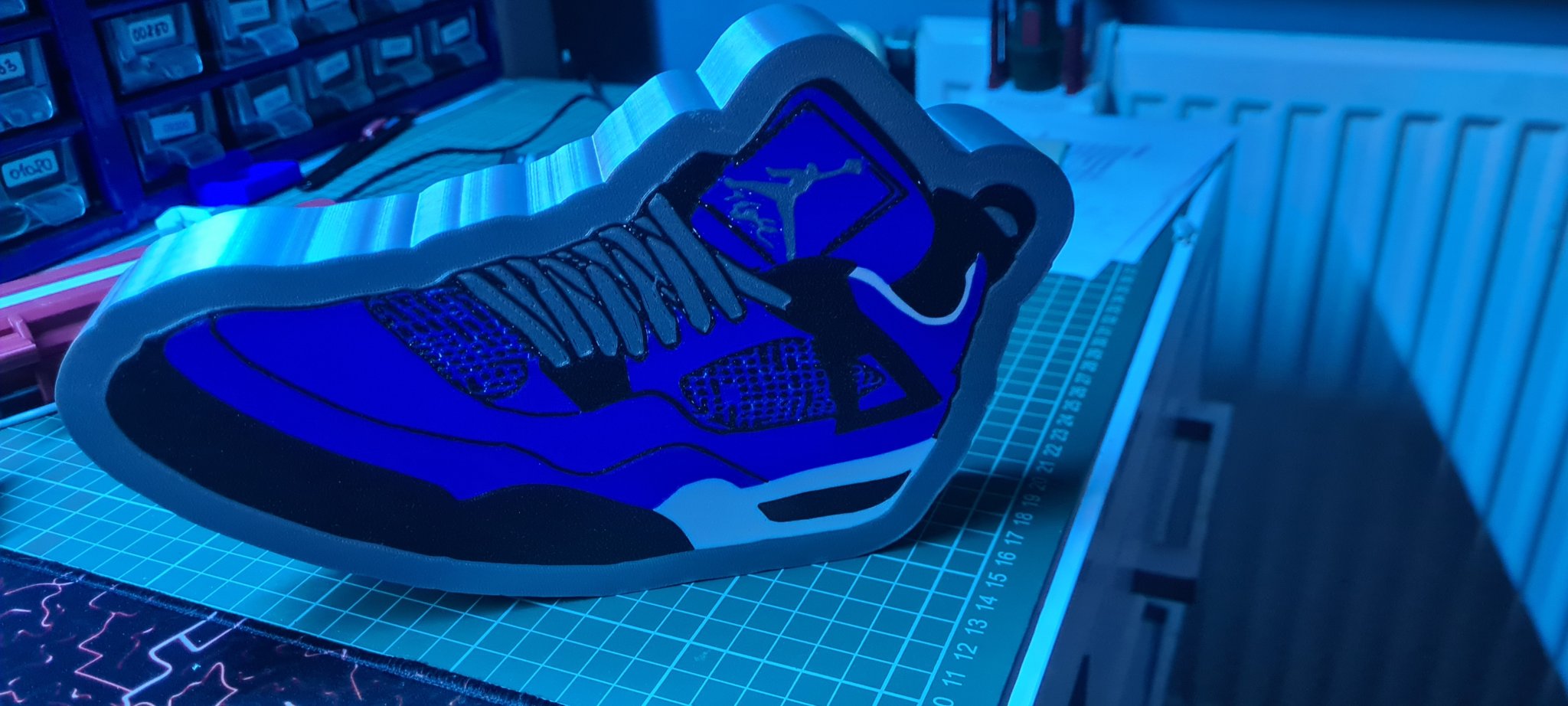 Đèn LED hình dạng Jordan