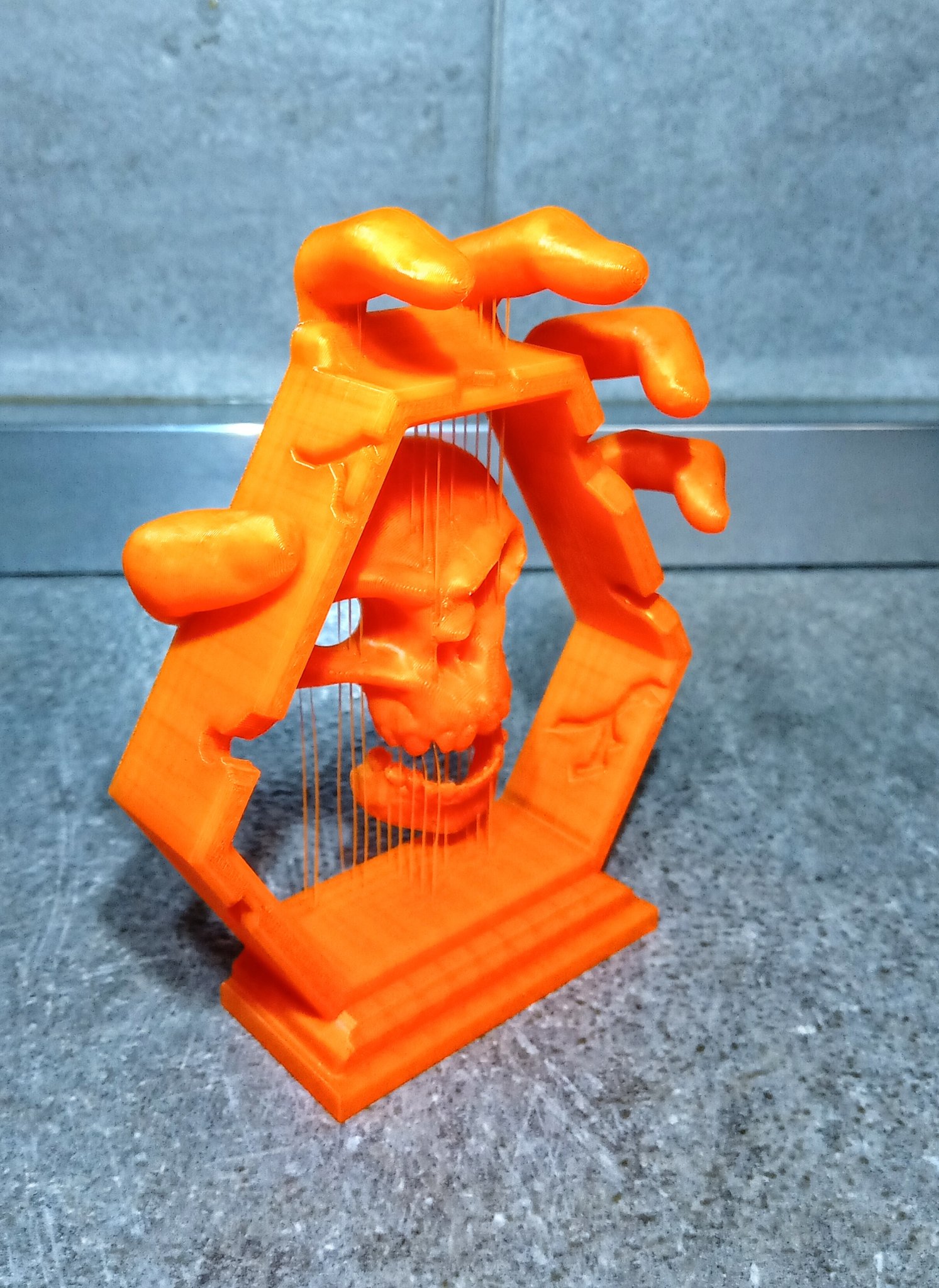 Đầu lâu treo nghệ thuật với chi tiết tinh xảo