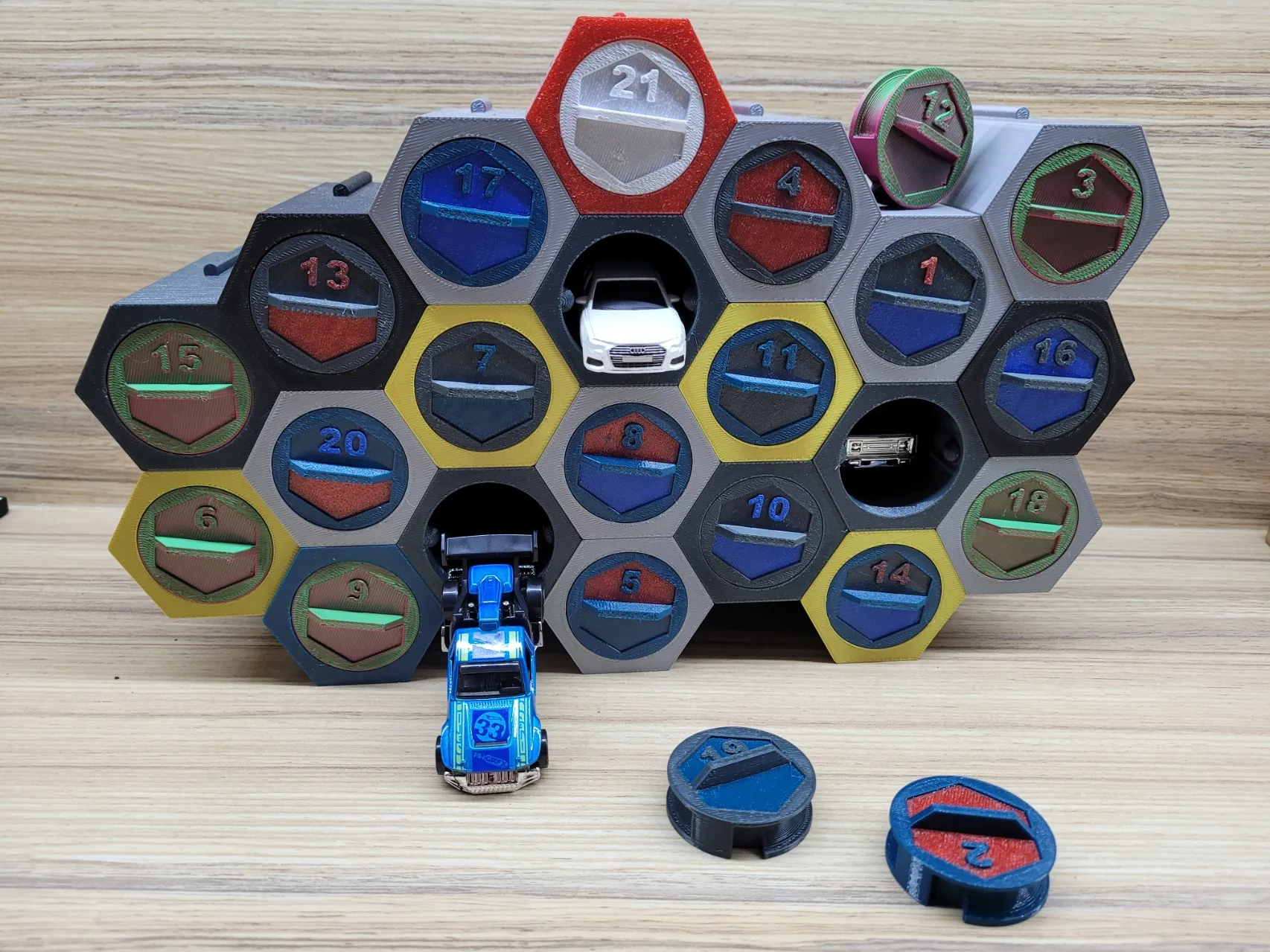 Lịch tổ ong mô-đun cho trẻ em và gia đình