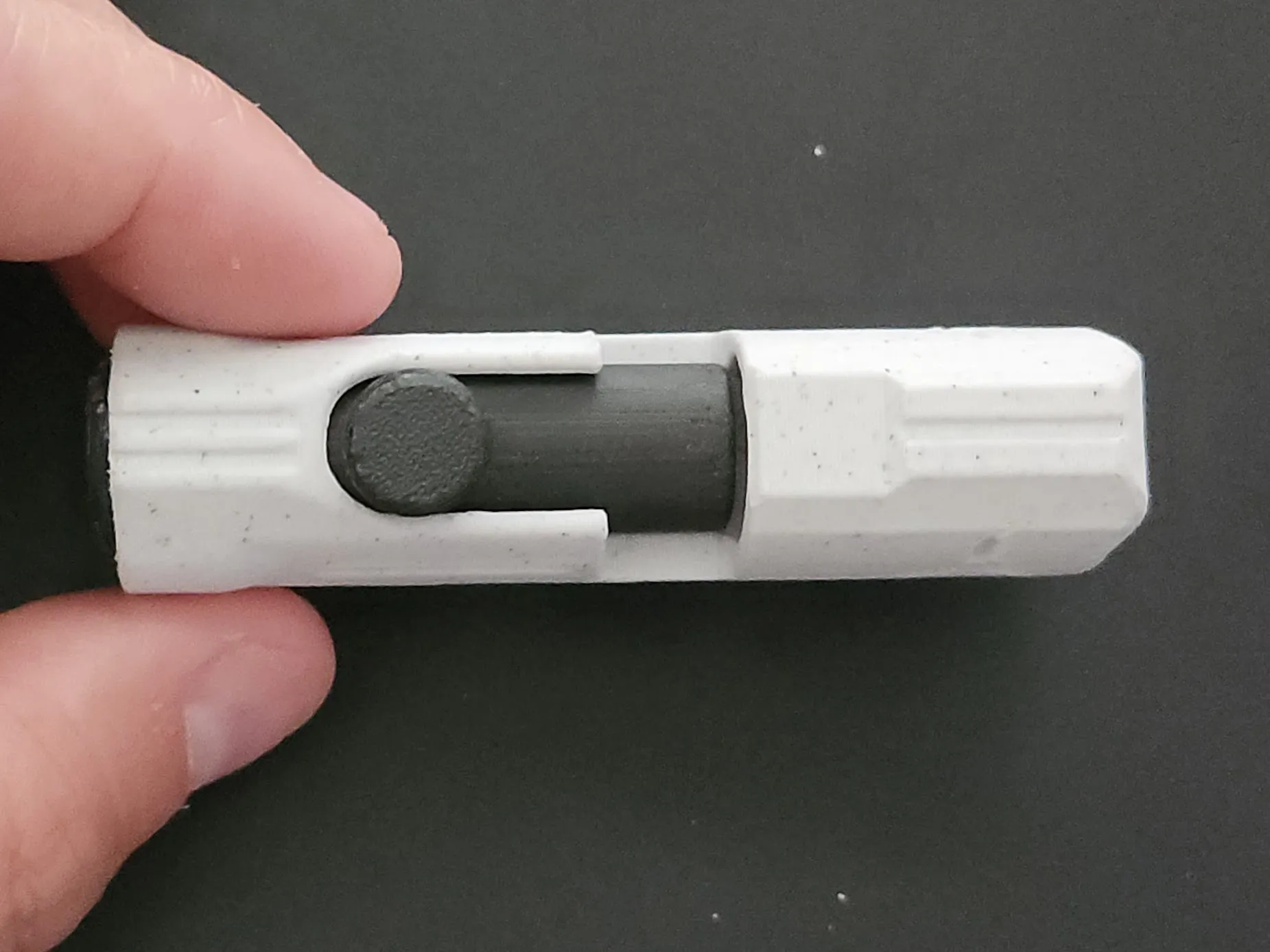 Đồ chơi xoay Ergo TikTok kiểu bắn đạn cơ động