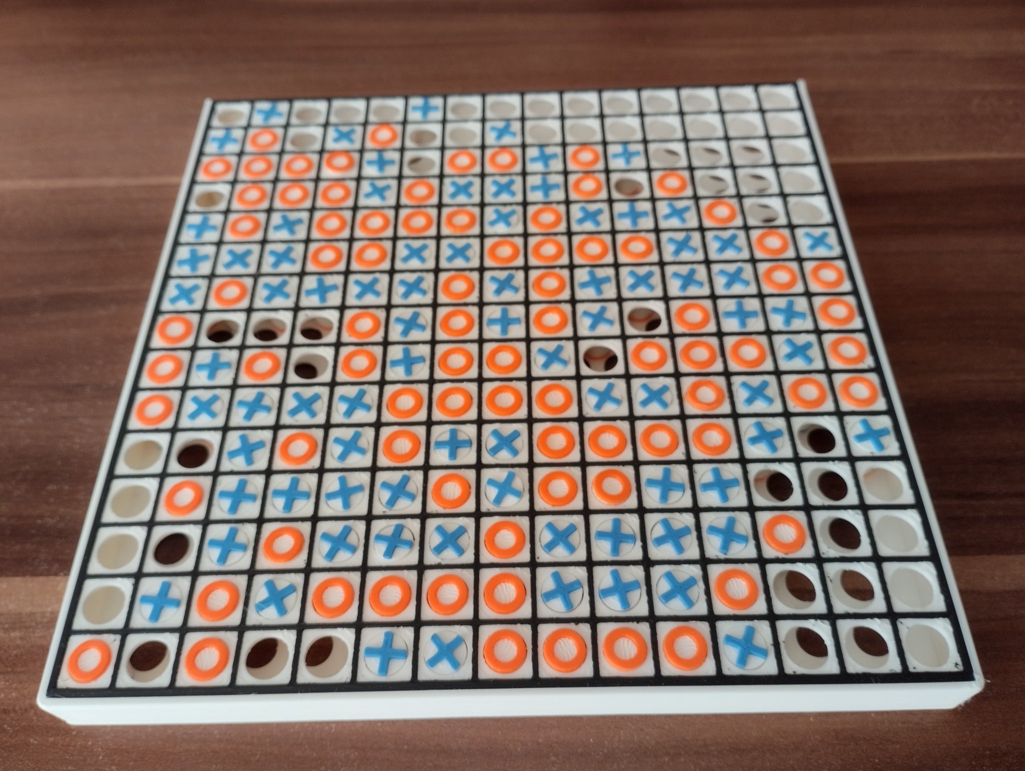 Trò chơi Gomoku - Tic Tac Toe lớn