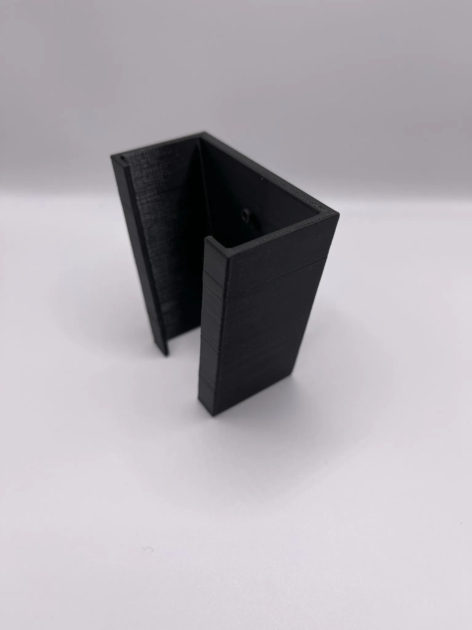 Giá đỡ công cụ bóp tay Molex cho bảng Skadis