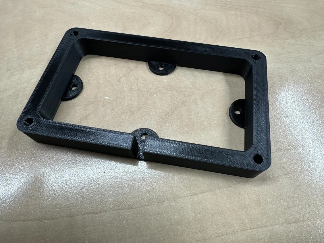 Bộ chuyển đổi gắn tường cho màn hình Victron GX Touch 70