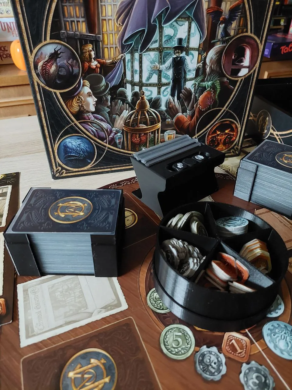 Tổ chức trò chơi Carnival of Monsters tiện lợi và gọn nhẹ