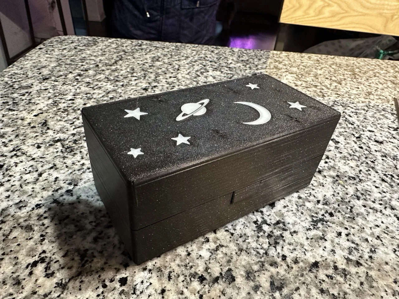 Vỏ đựng slide máy chiếu chủ đề không gian cho 9 slide