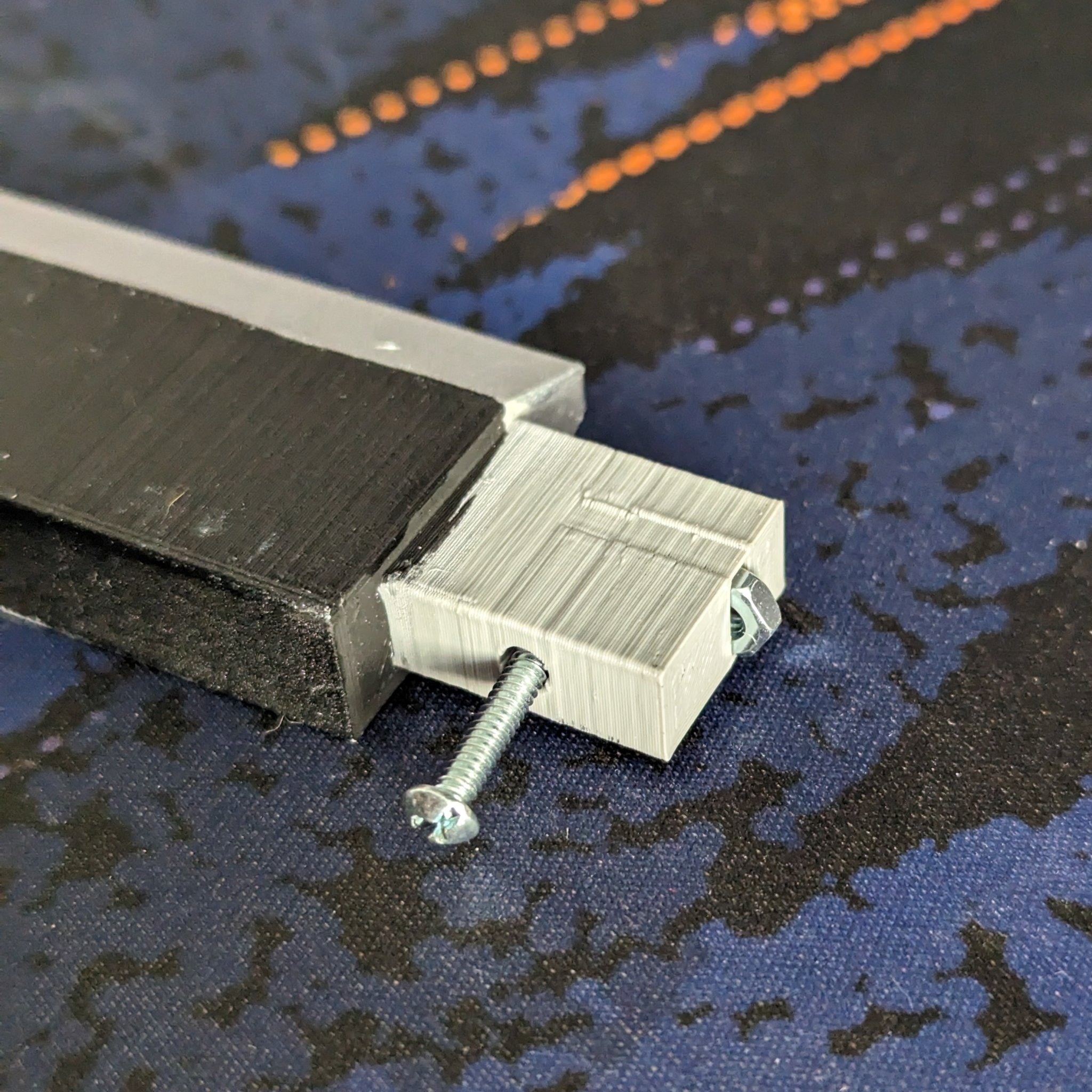 Katana Cyberpunk có thể tháo rời cho cosplay dễ dàng