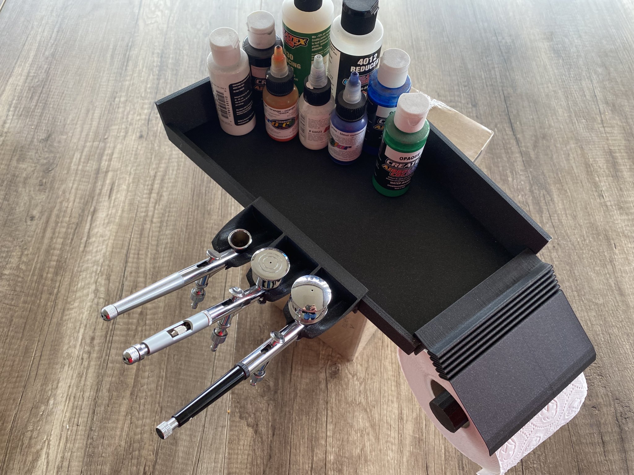 Giá đỡ cho súng phun sơn và vật liệu trang trí