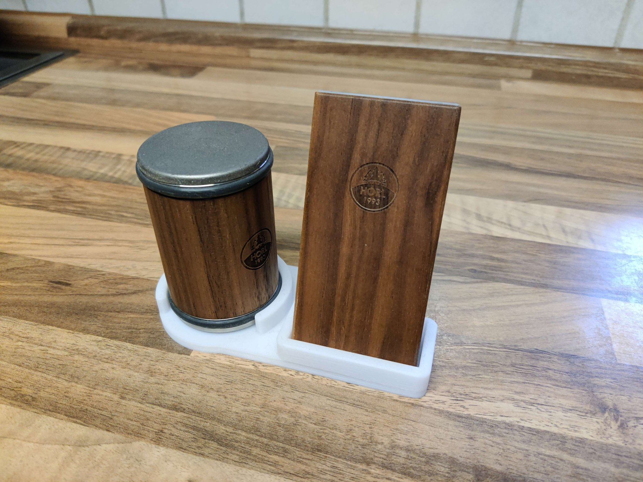 Giá đỡ cho máy gọt bút chì Horl 2