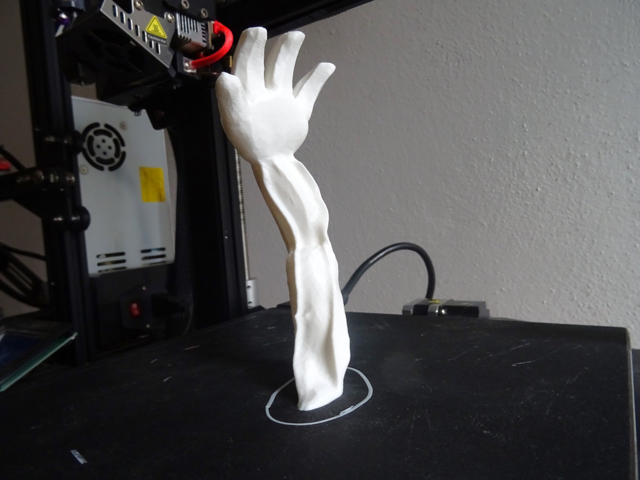 Cánh tay bí ngô cho lễ hội Halloween