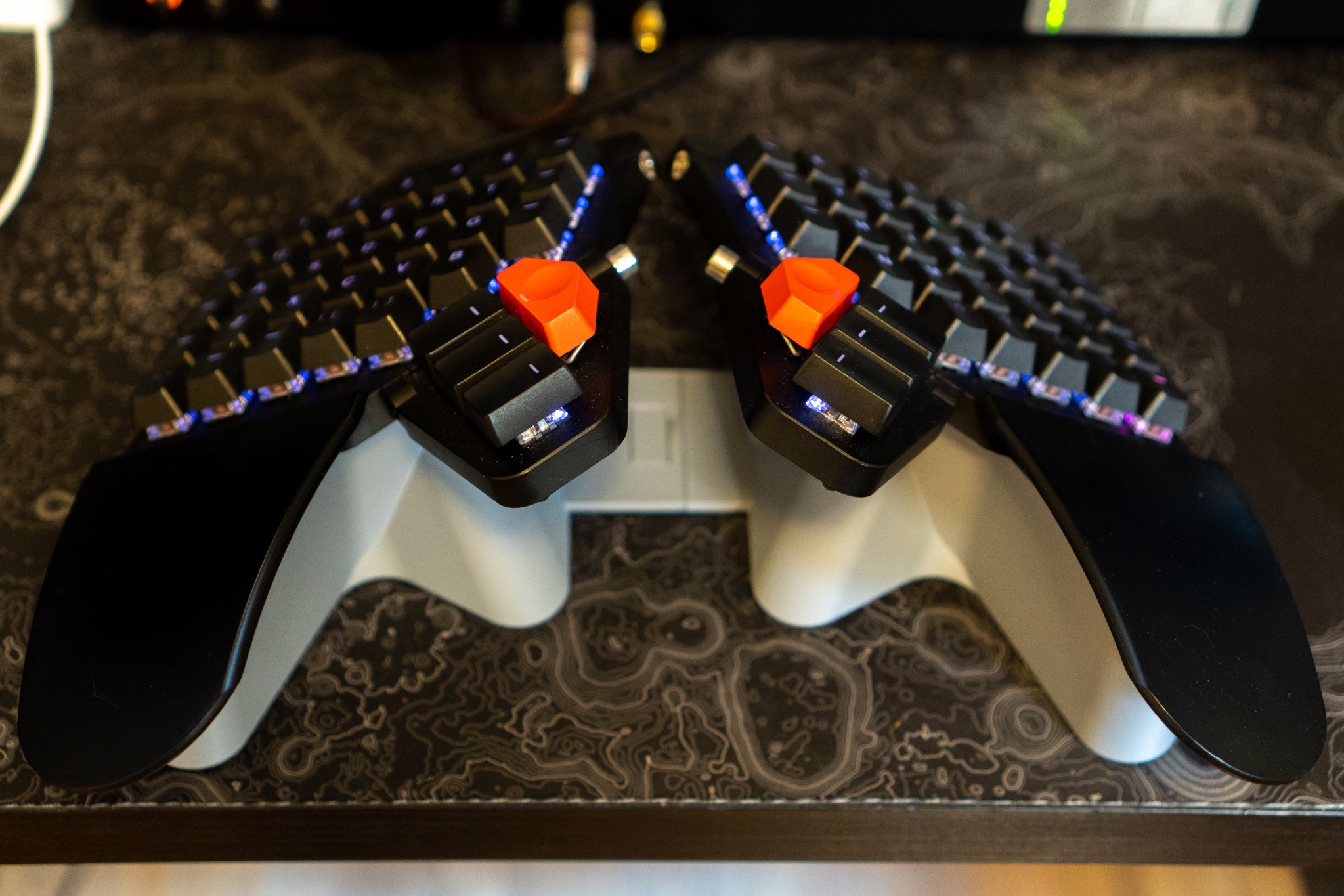 Giá đỡ nghiêng ZSA Moonlander MK1 cho bàn phím