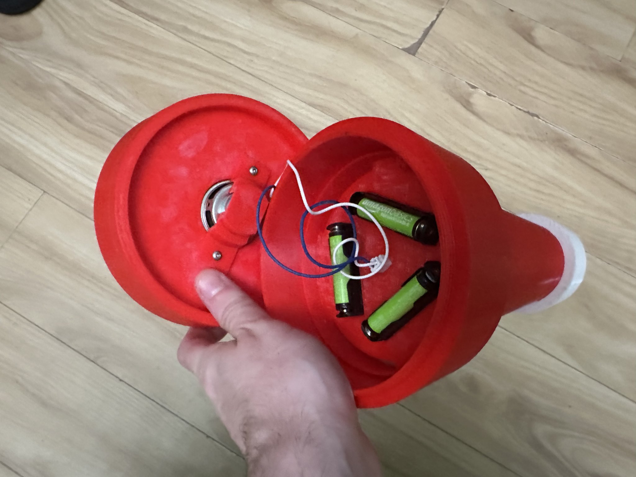 Còi gọi thua cuộc của nhân vật Spongebob