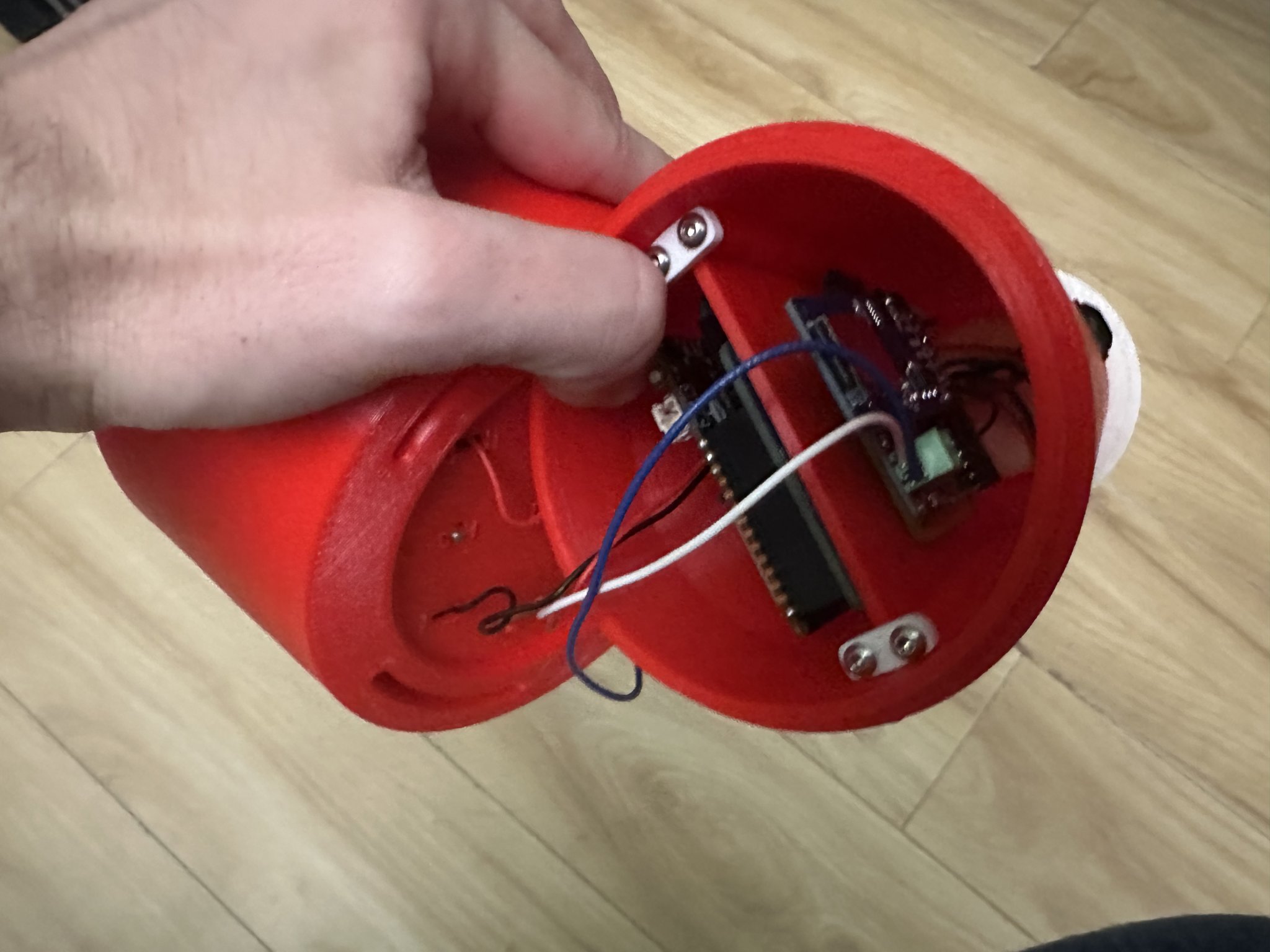 Còi gọi thua cuộc của nhân vật Spongebob