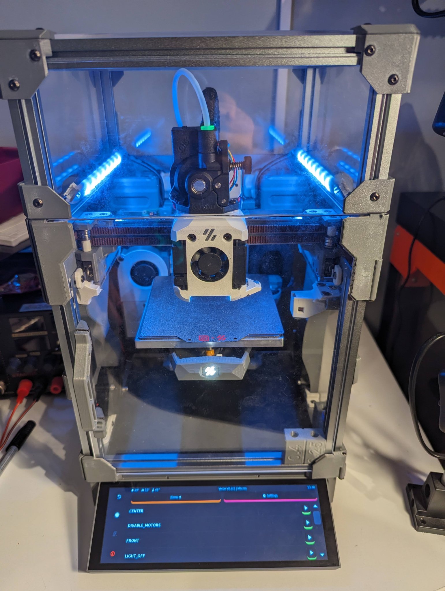 Giá đỡ LCD Waveshare 17916 cho máy in Voron V0.2