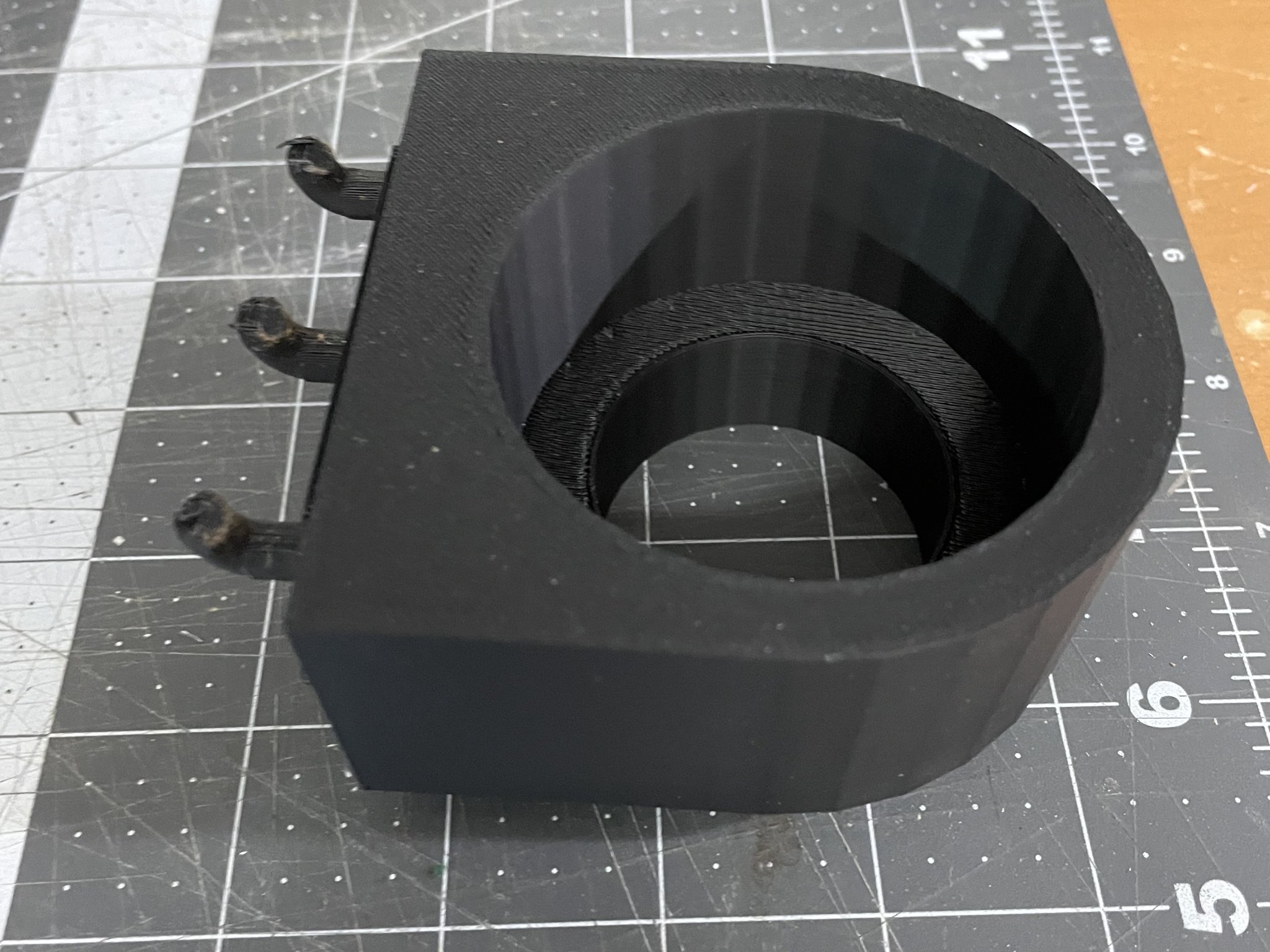 Giá đỡ keo gỗ Titebond cho bảng ghim