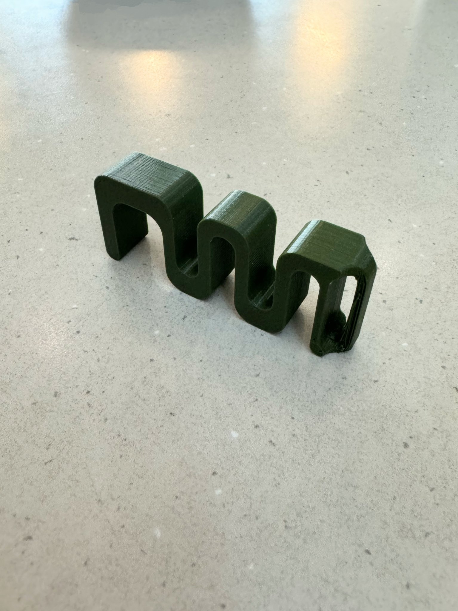 Giá đỡ điện thoại mini gắn chìa khóa tiện dụng