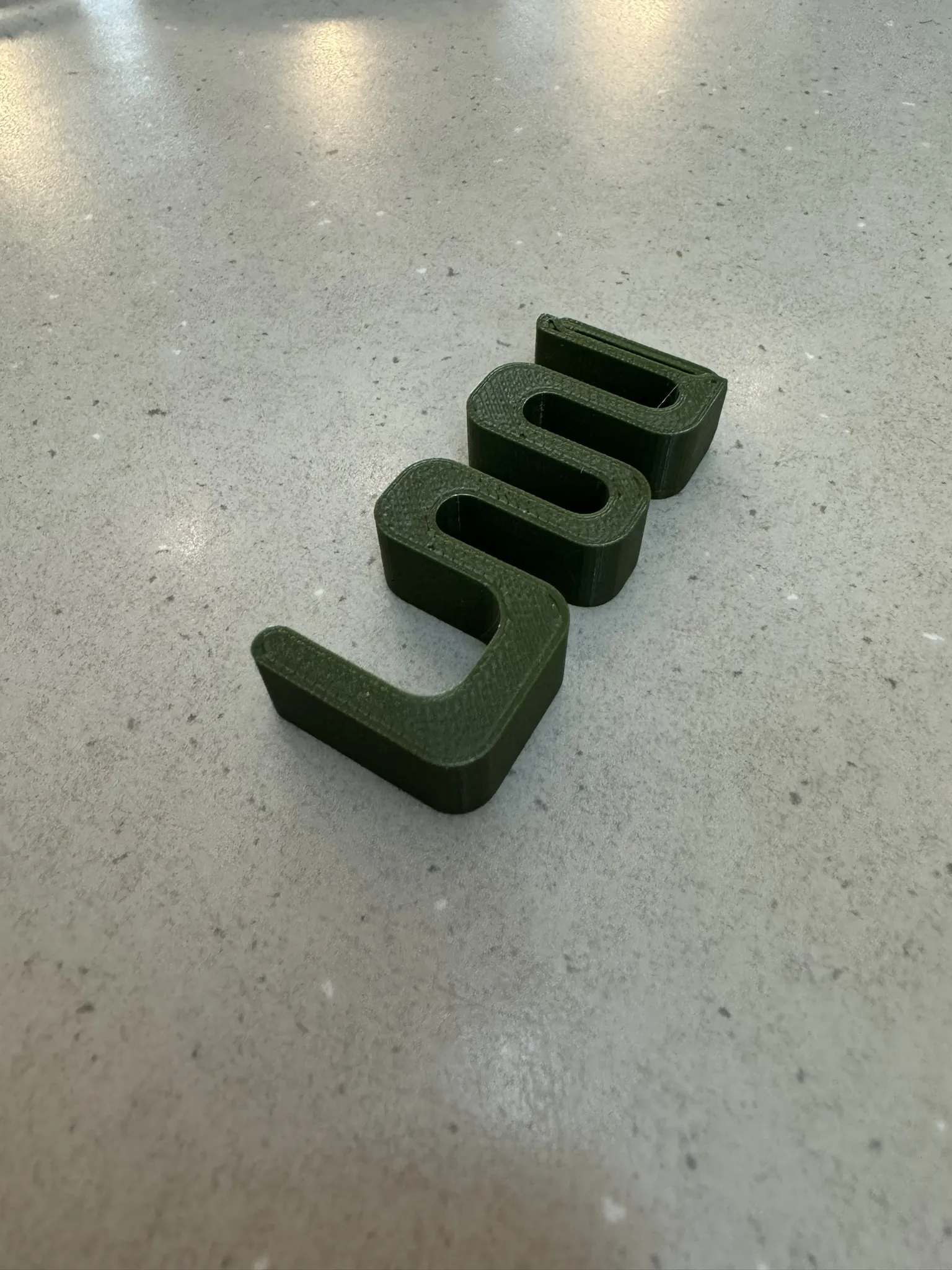 Giá đỡ điện thoại mini gắn chìa khóa tiện dụng