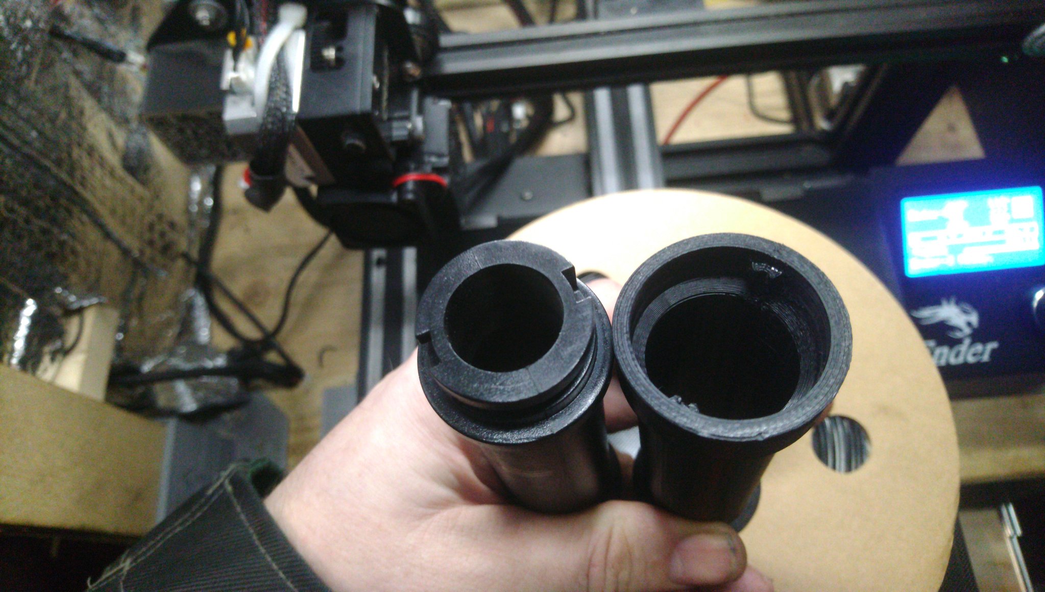 Mở rộng giá đỡ cuộn filament thứ hai cho Ender 3