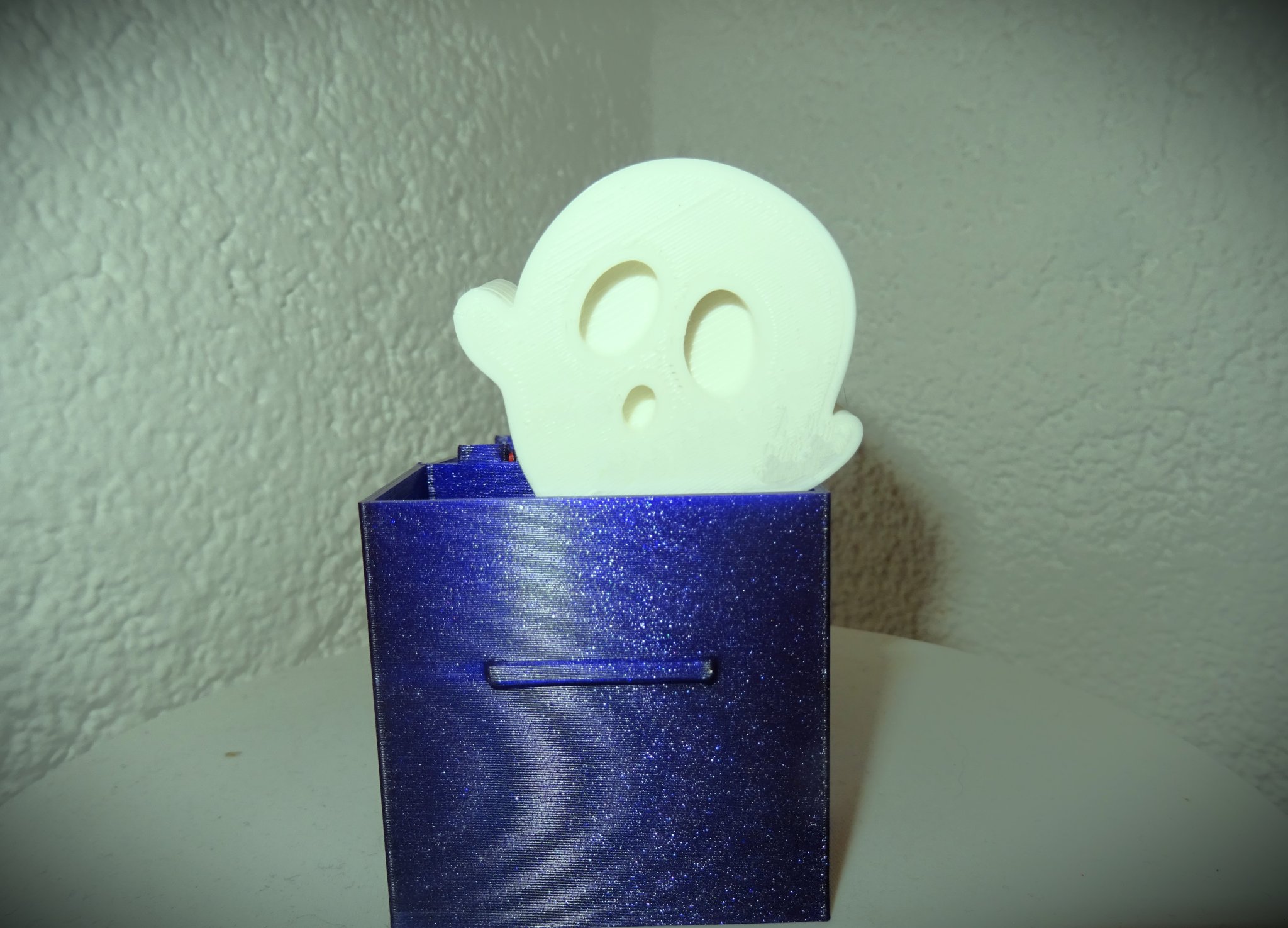 Ma Cà Rồng Bất Ngờ Với Lò Xo Filament