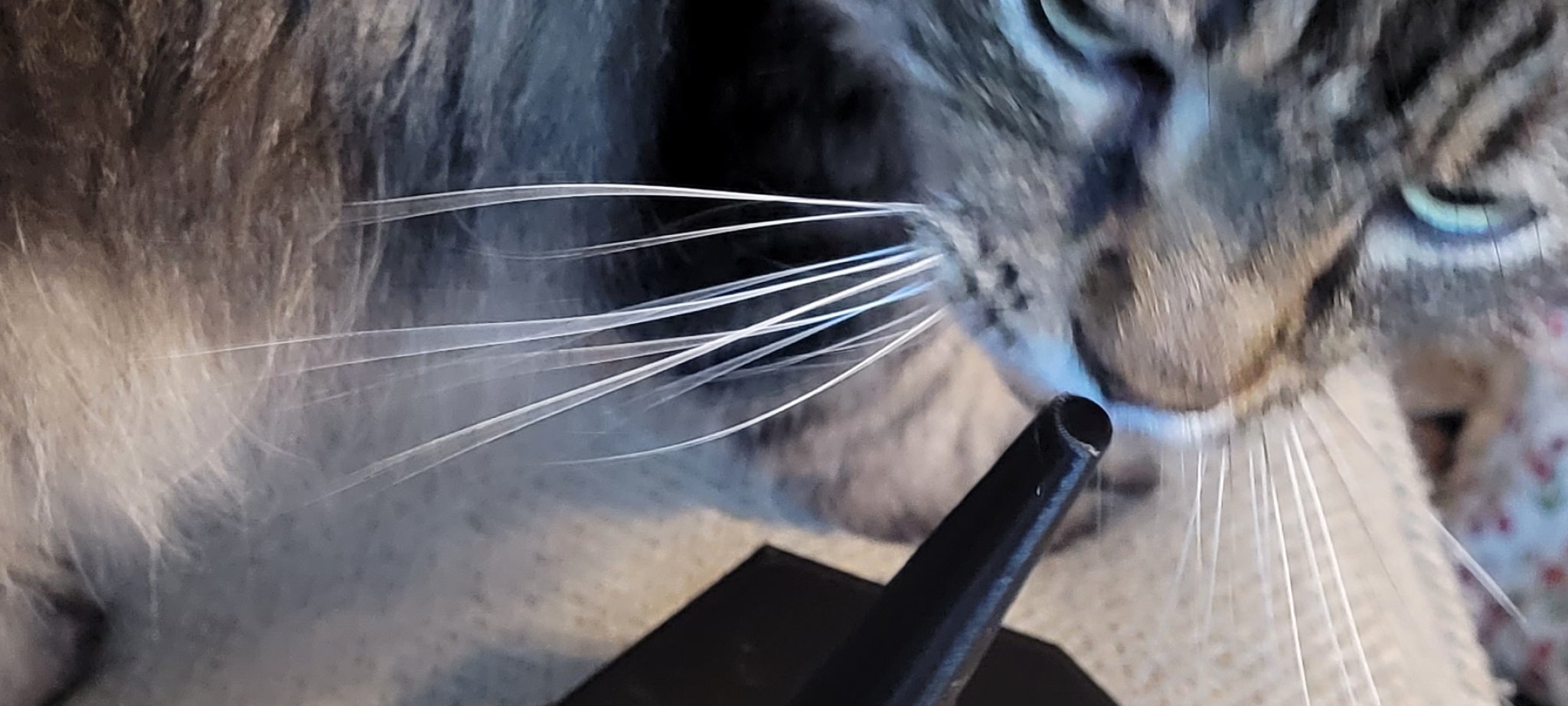 Giá đỡ cuộn chỉ lớn cho thêu đan