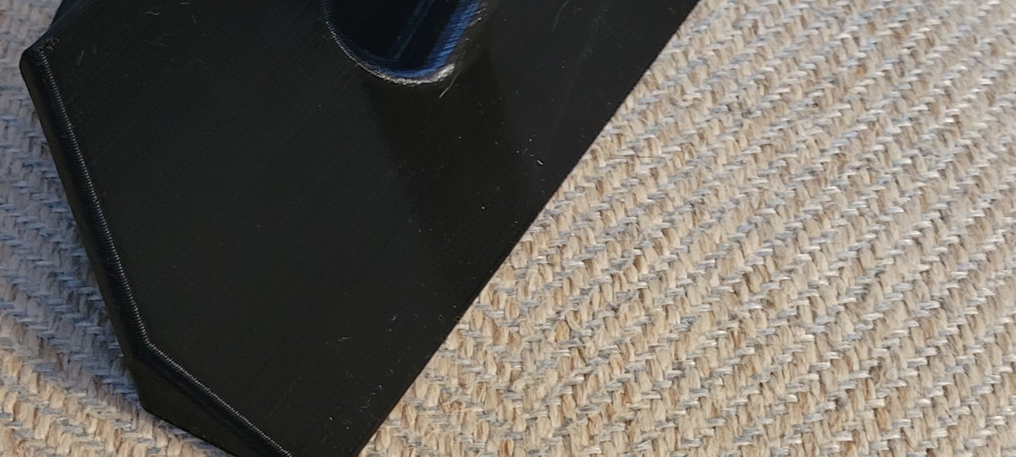 Giá đỡ cuộn chỉ lớn cho thêu đan