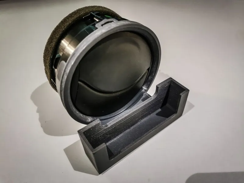 Giá đỡ smartphone cho xe Suzuki Vitara