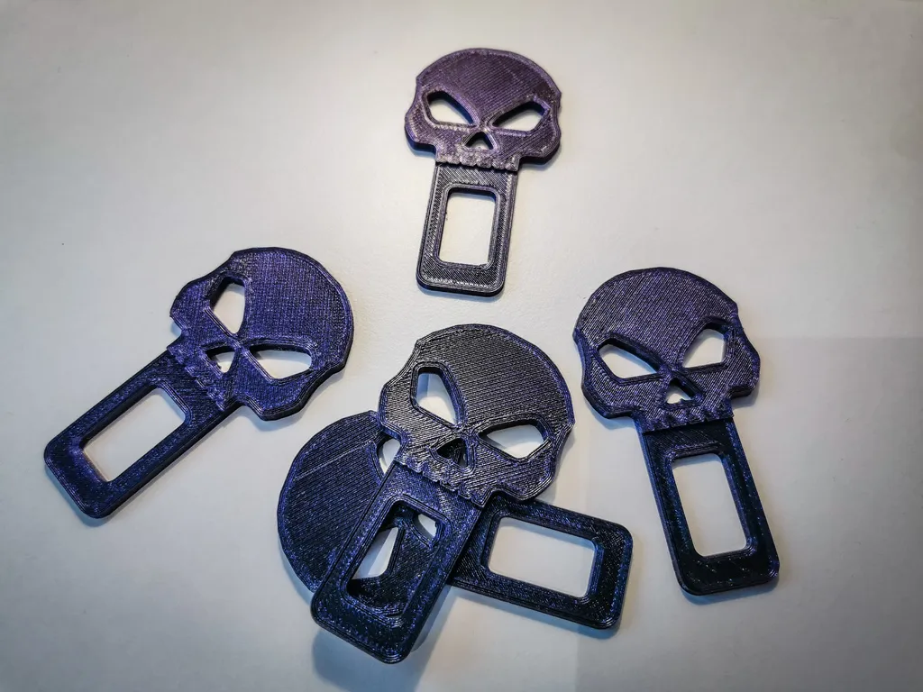 Cắm dây an toàn chống báo động cho ô tô