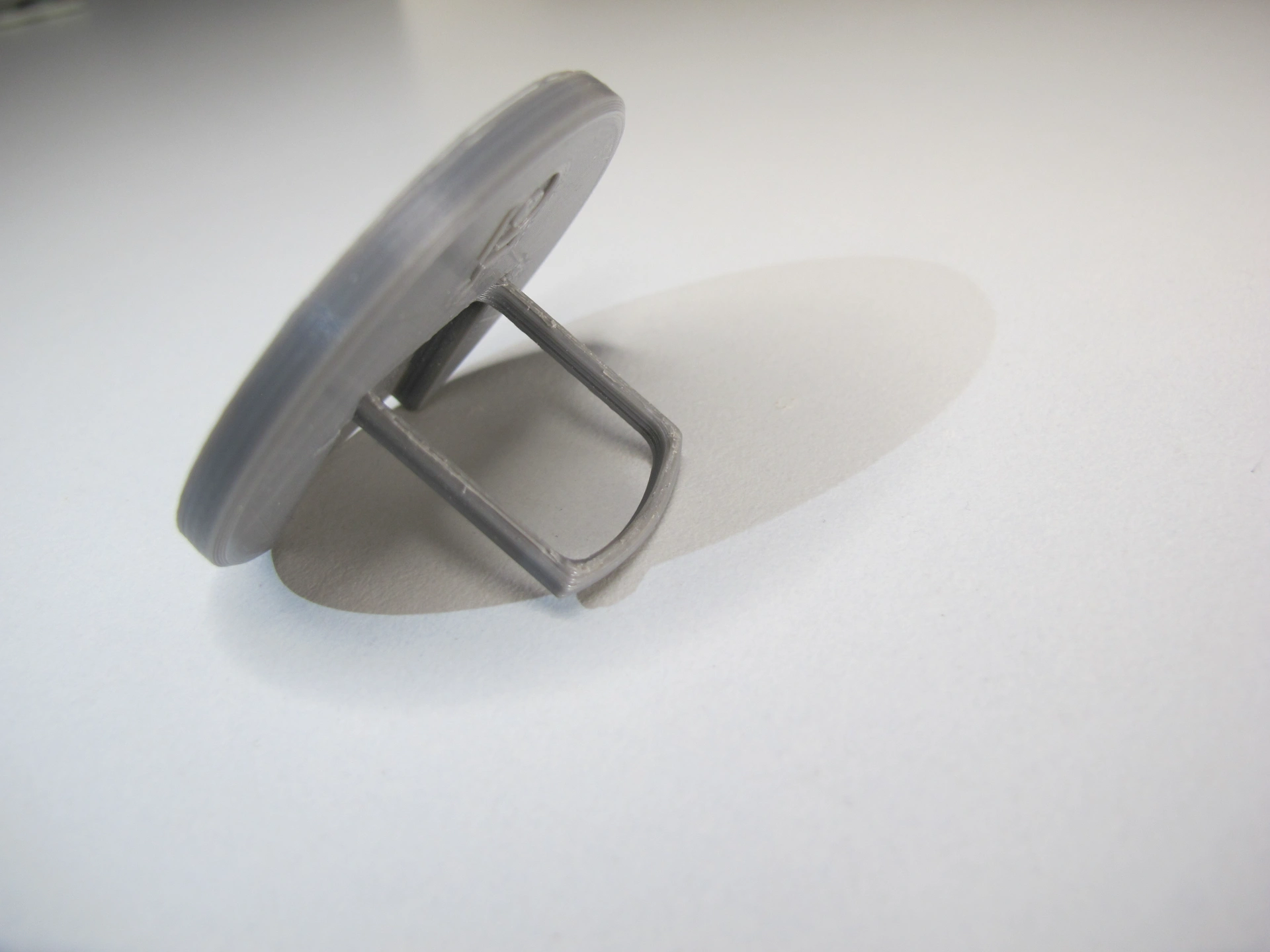 Nhẫn Magsafe cho iPhone hỗ trợ xem video